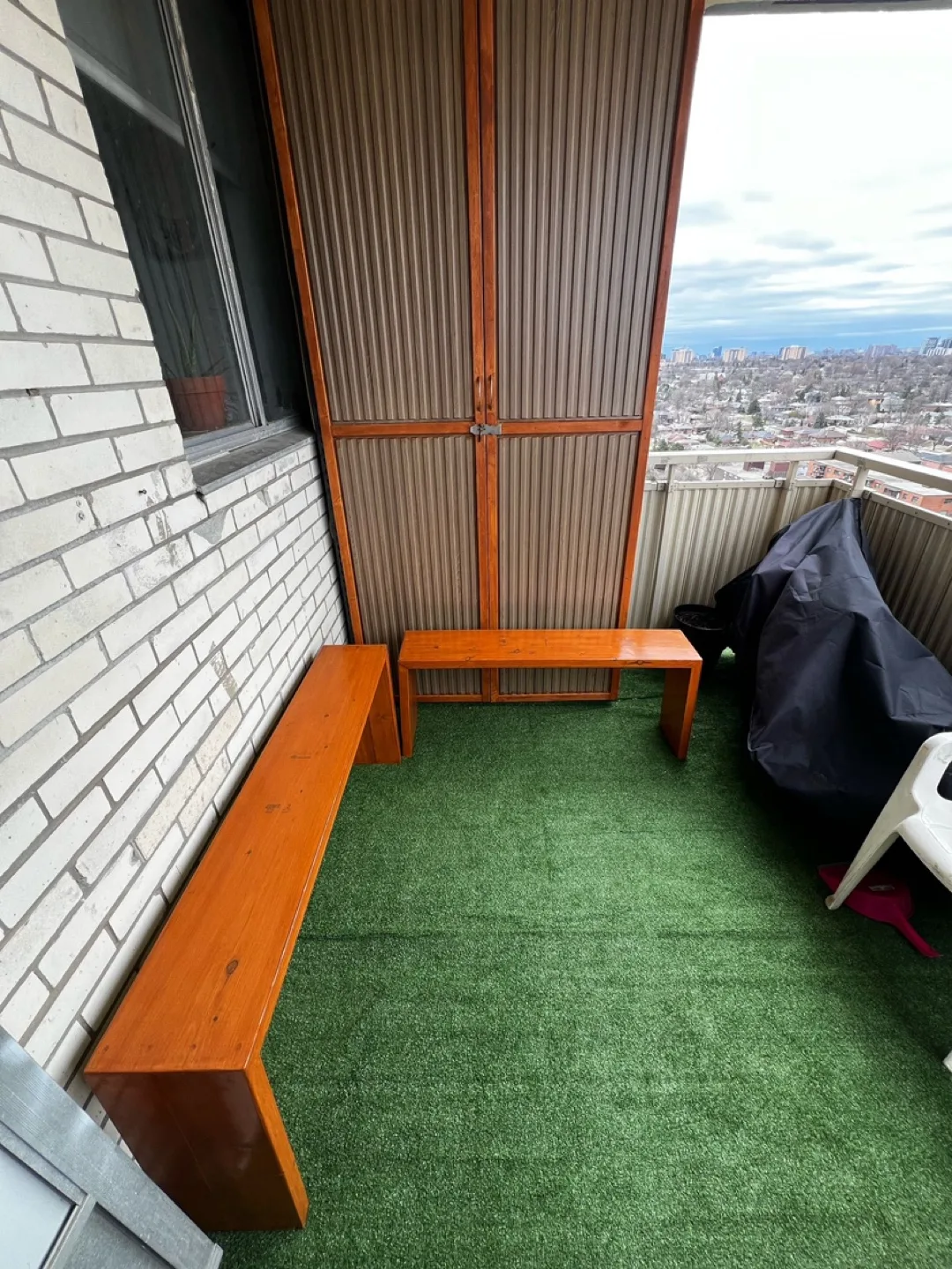 Pair of Wooden Console Tables image indicator(4)