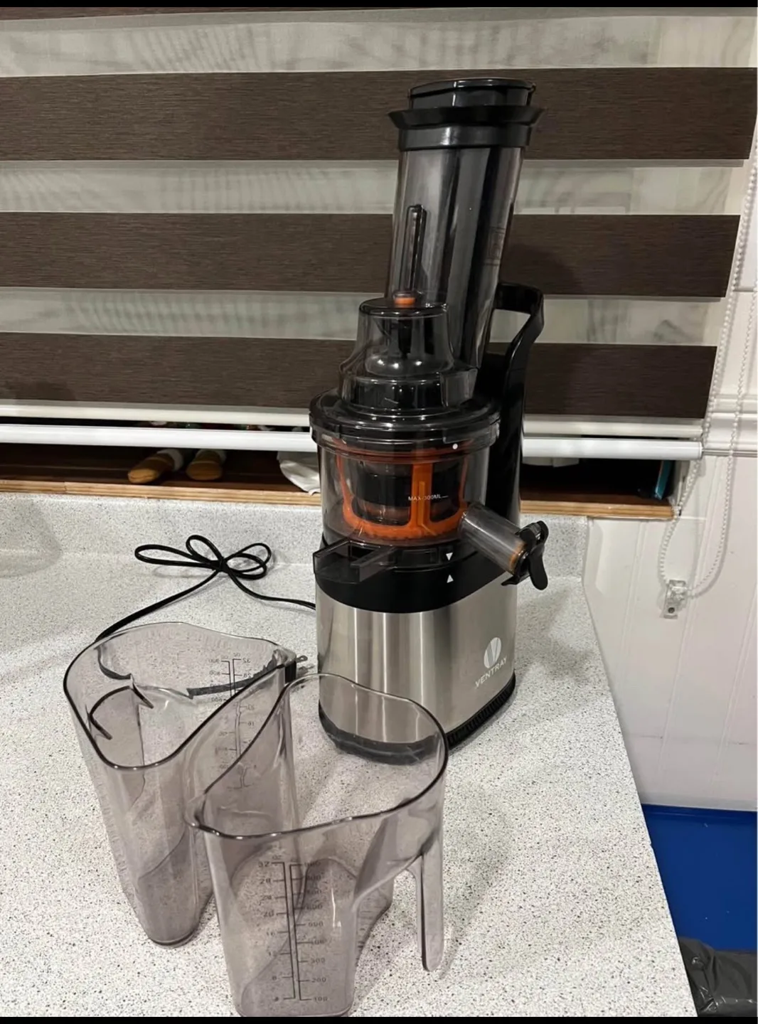 Cold Press Juicer thumbnail