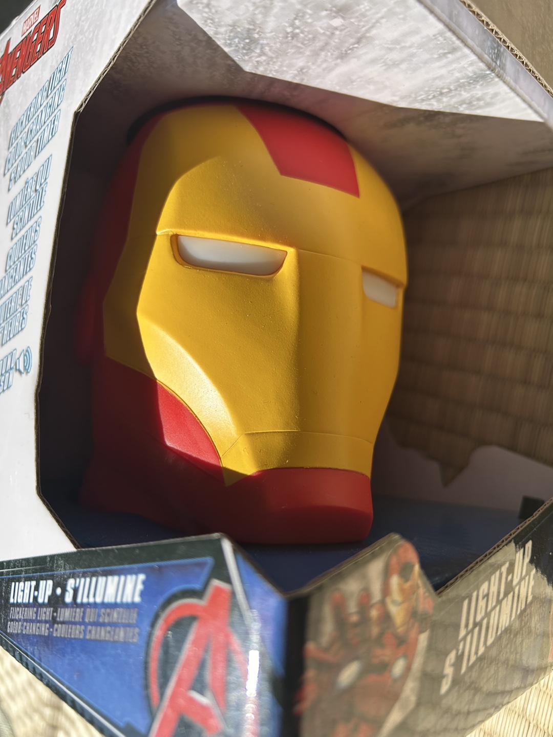 Marvel Avengers Iron Man Light-Up Figure (BOX NEVER OPENED) - photo 2