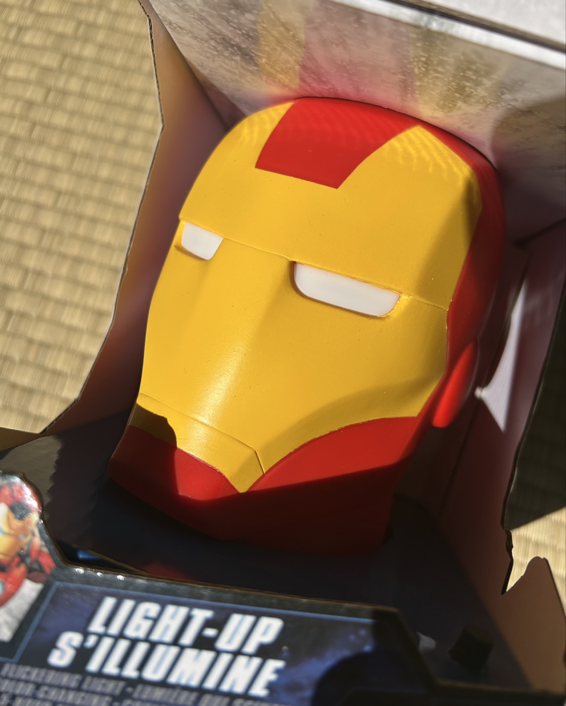 Marvel Avengers Iron Man Light-Up Figure (BOX NEVER OPENED) - photo 3