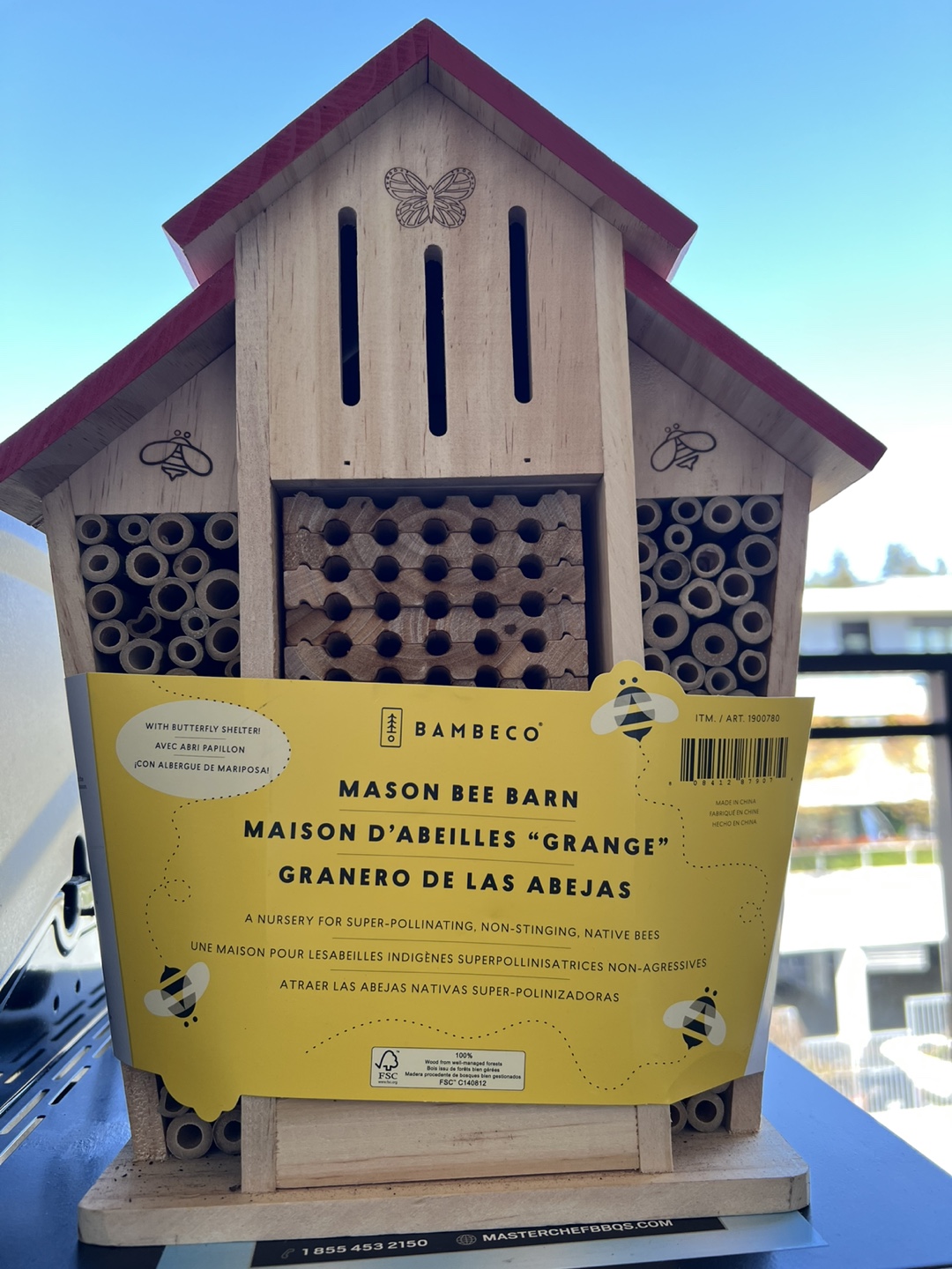 Bee barn