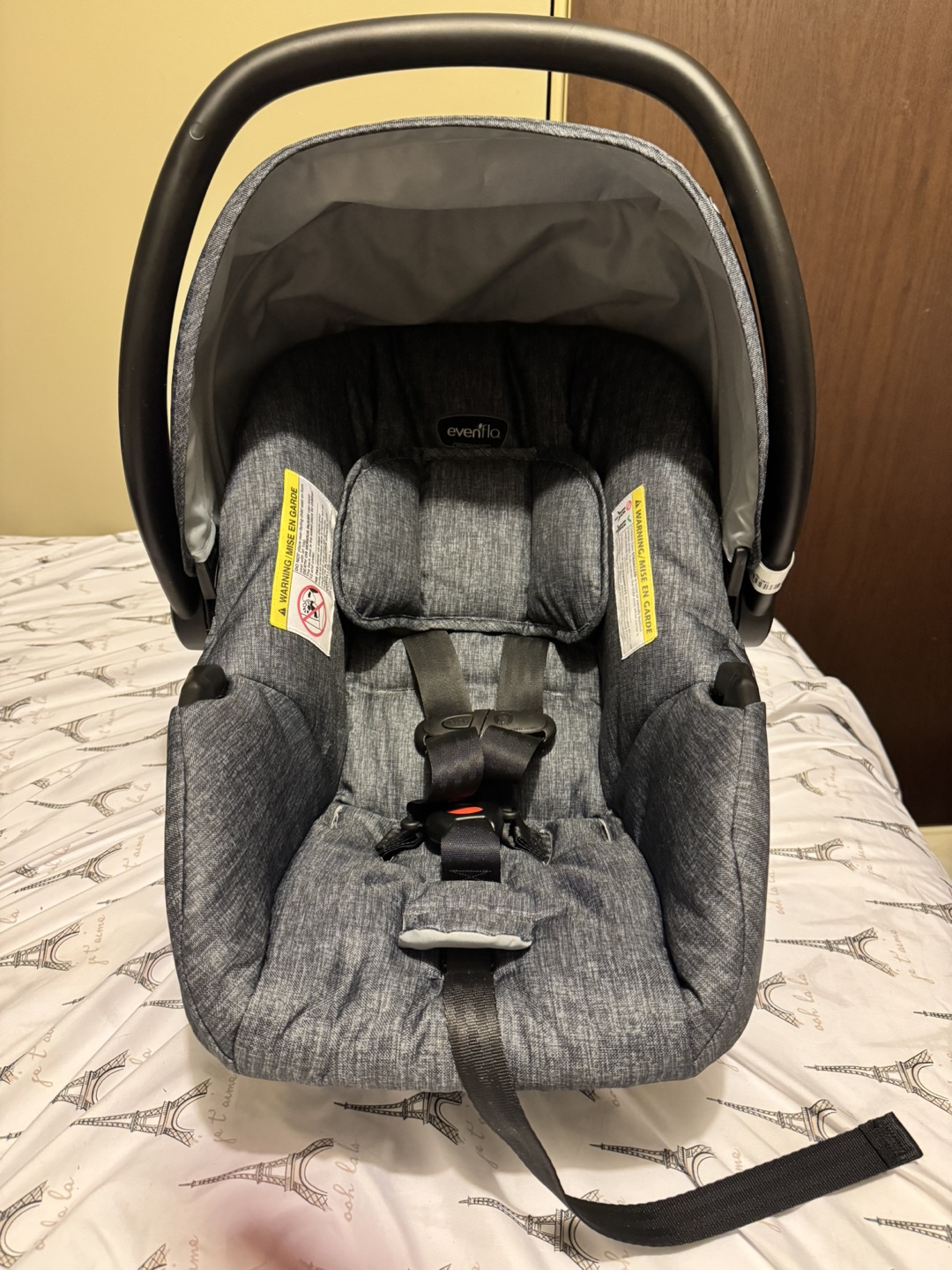 Evenflo LiteMax 35 Infant Car Seat 2024 + Newest base - photo 2