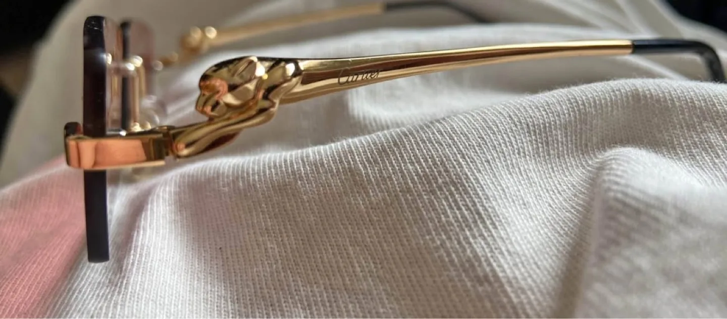 ‼️Cartier Rectangular Frame Sunglasses image indicator(4)