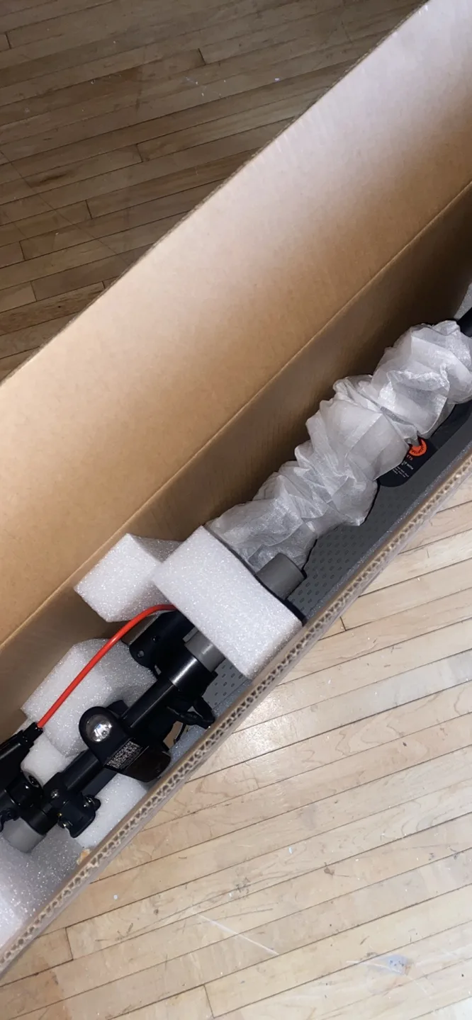 Brand New GYROCOPTERS J30 Electric Scooter image indicator(3)