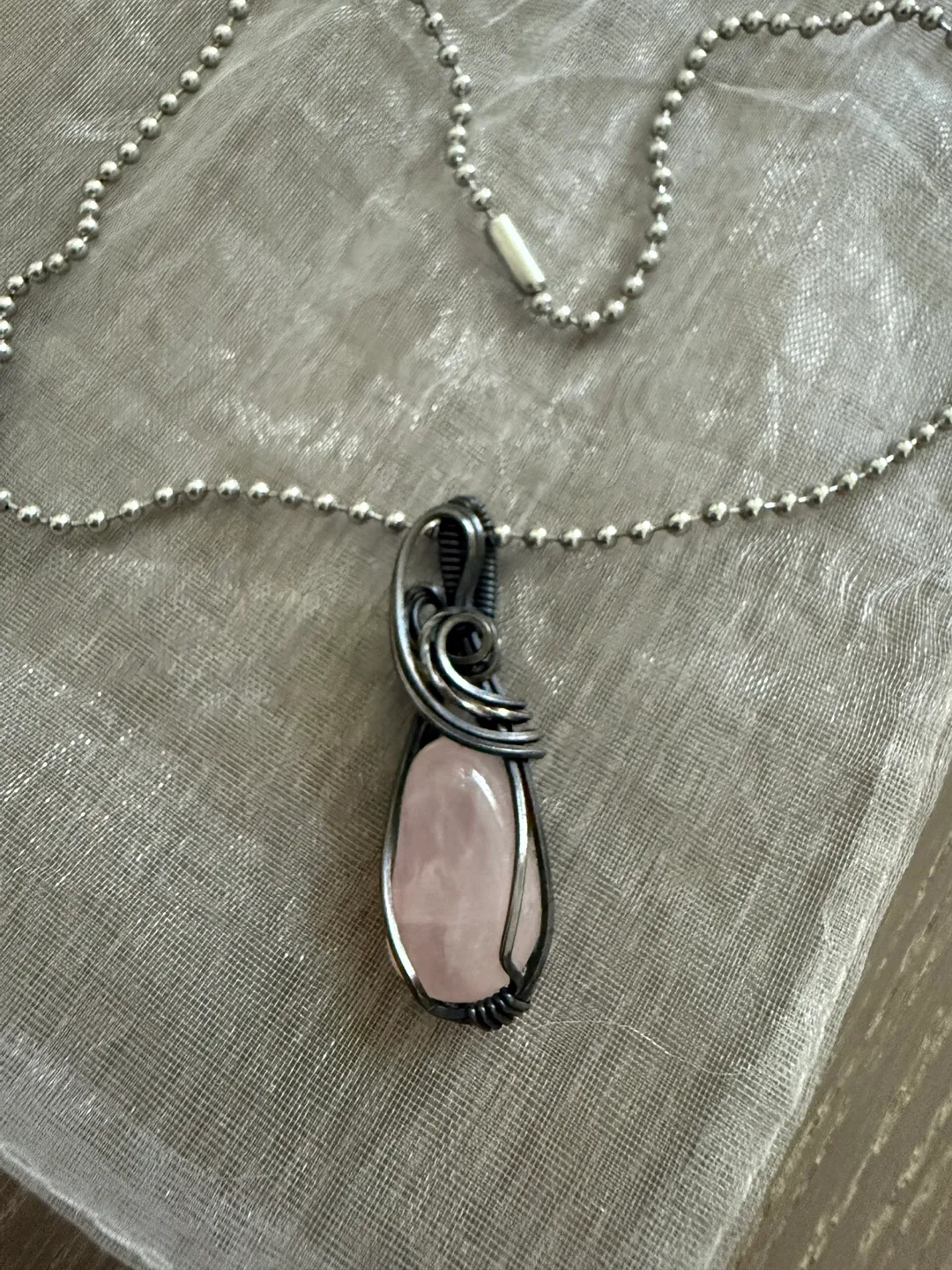 Rose Quartz Wire Wrapped Pendant Necklace image indicator(2)