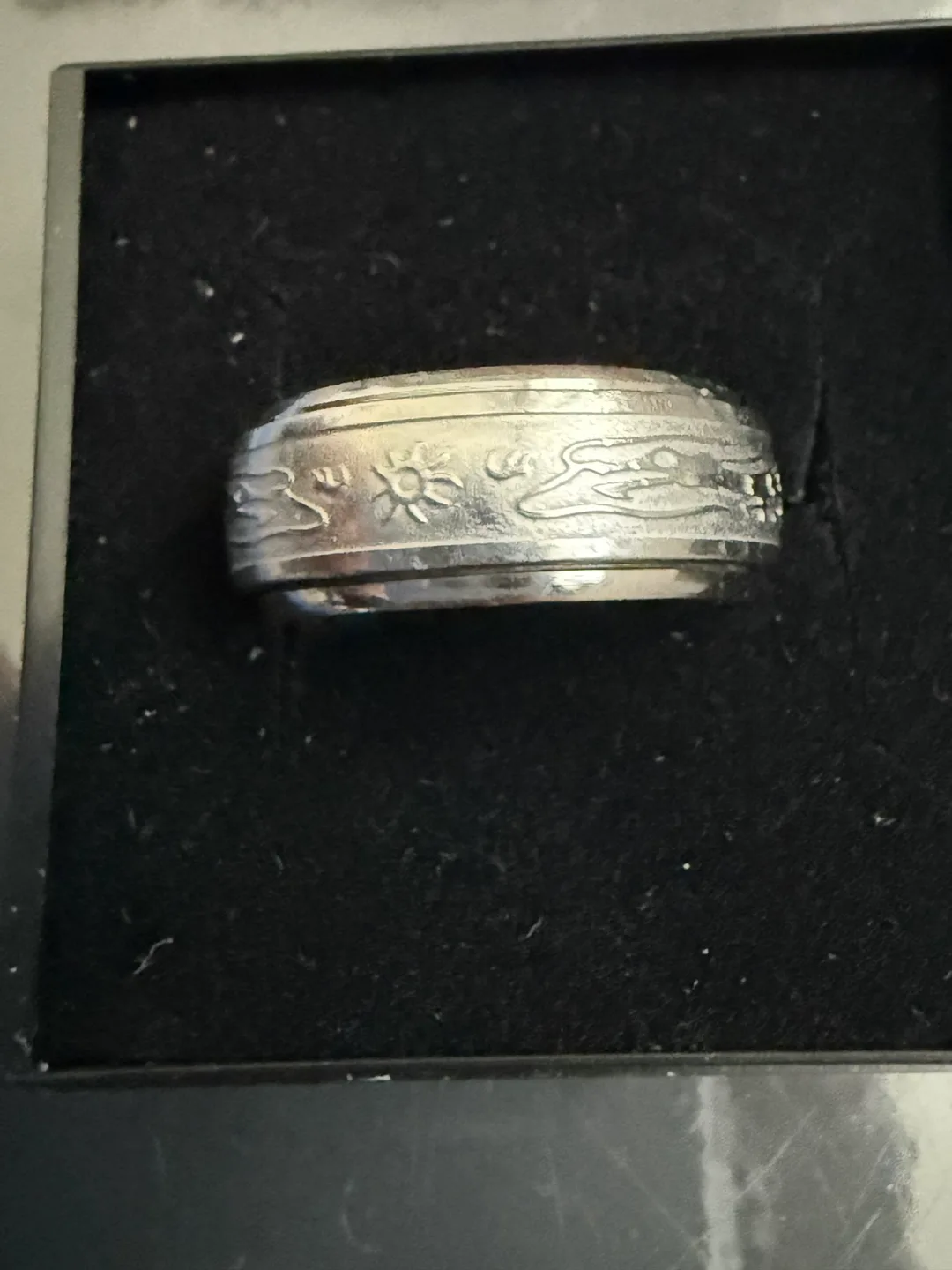 Spinning Band Ring, Silver Metal, 2 Dragons Sun Design thumbnail