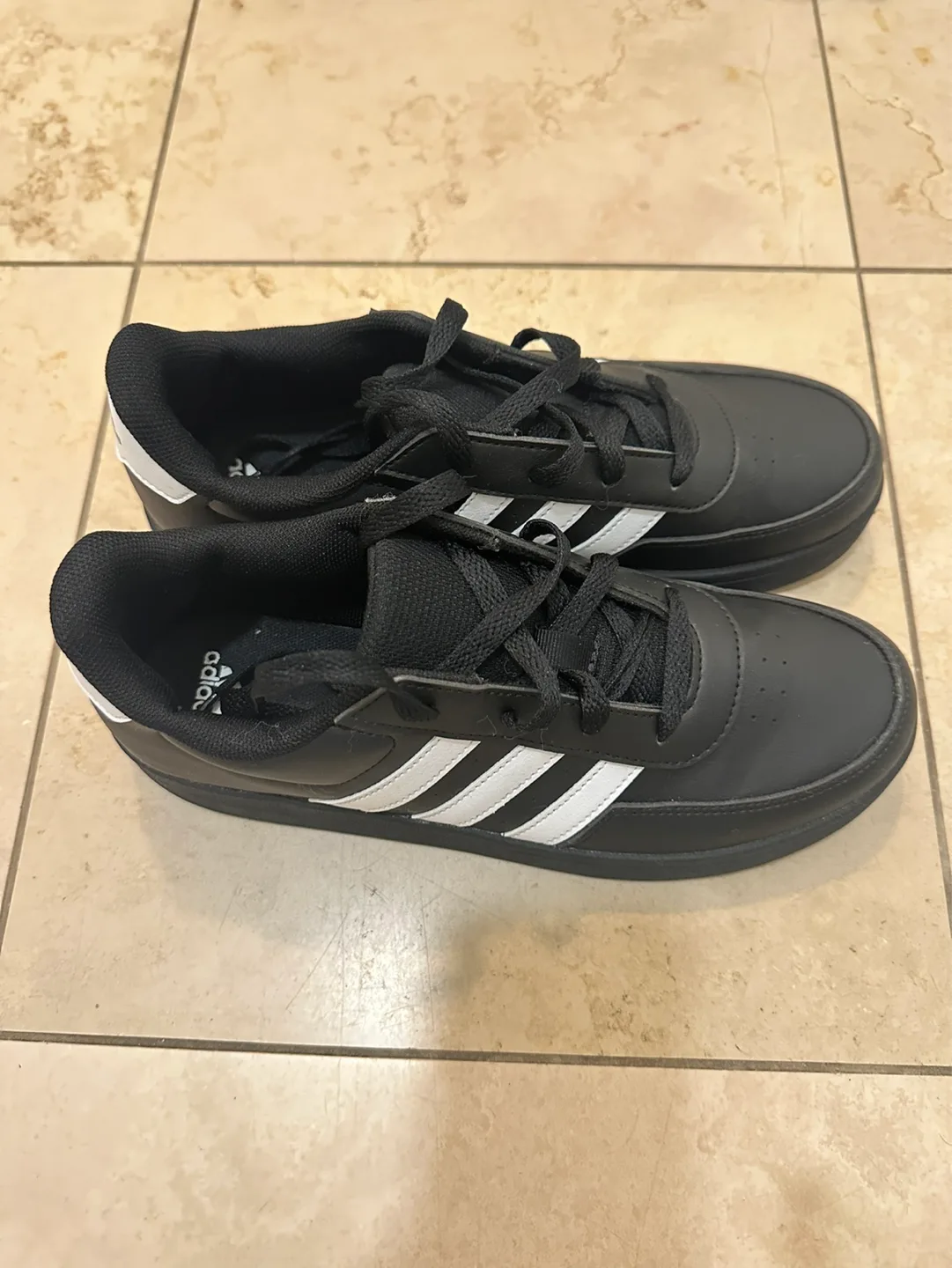 Adidas Sneakers Black - Women US 7 image indicator(2)