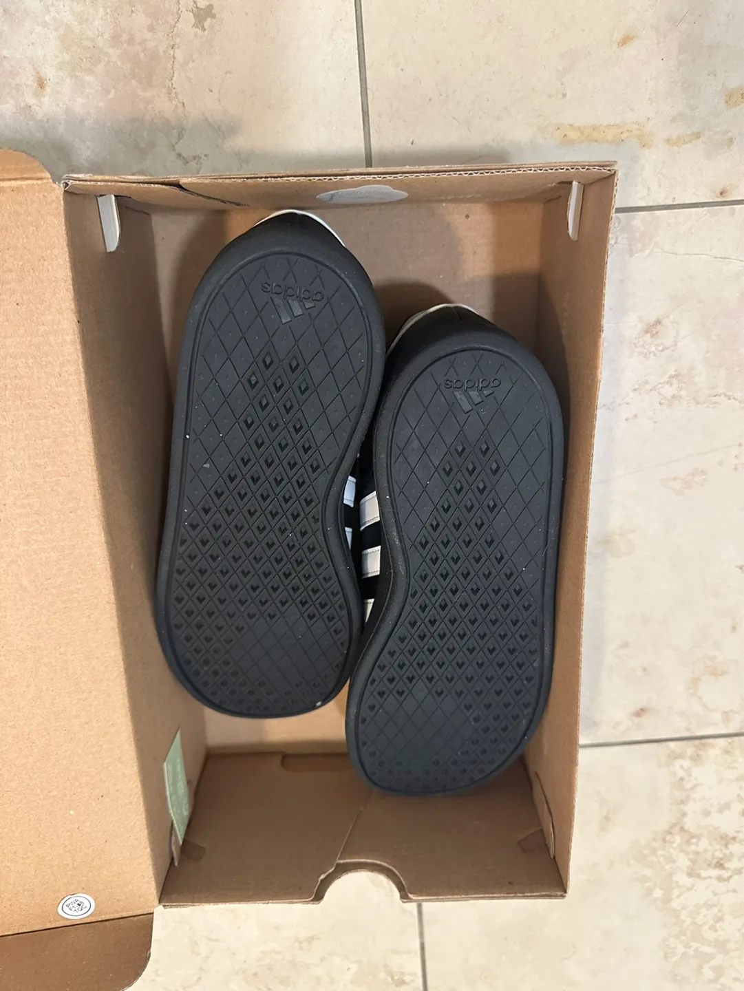 Adidas Sneakers Black - Women US 7 image indicator(5)