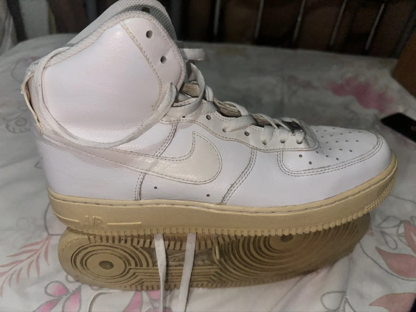 💚Nike Air Force 1 High Top Sneakers - Mens Size 11.5 image indicator(2)