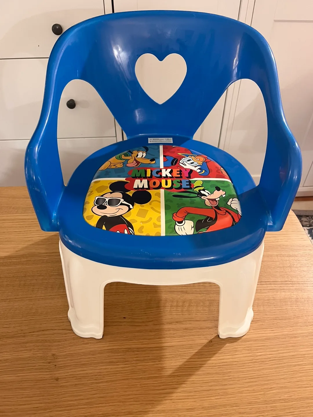 Mickey Mouse Children's Chair image indicator(2)