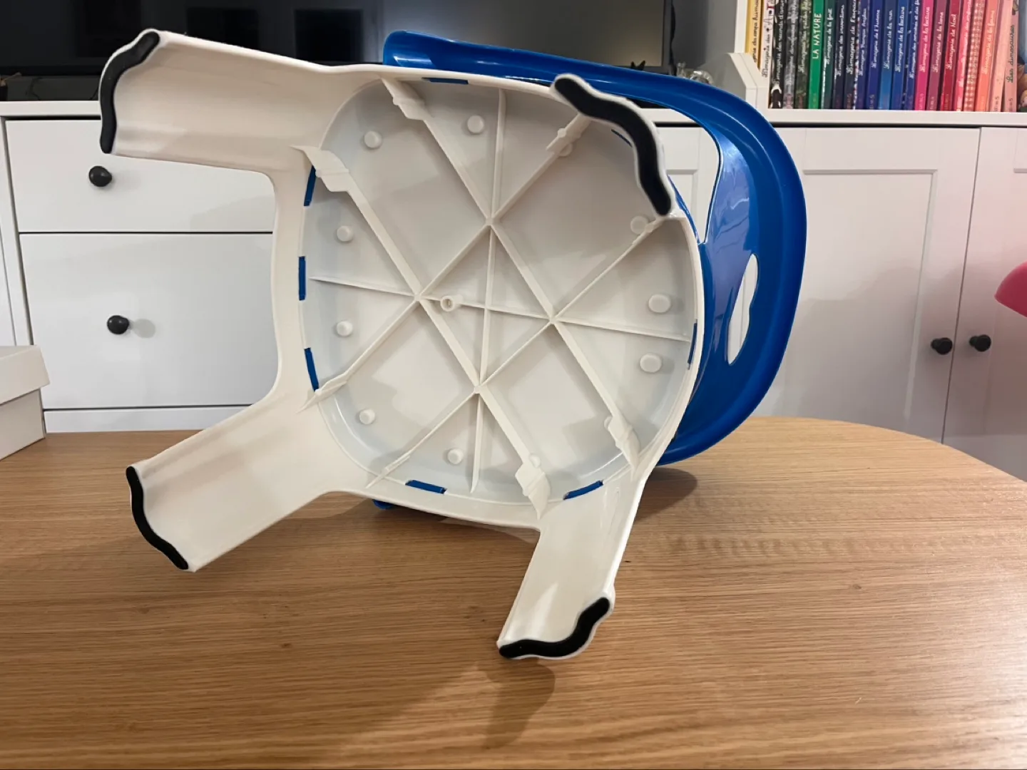 Mickey Mouse Children's Chair image indicator(7)