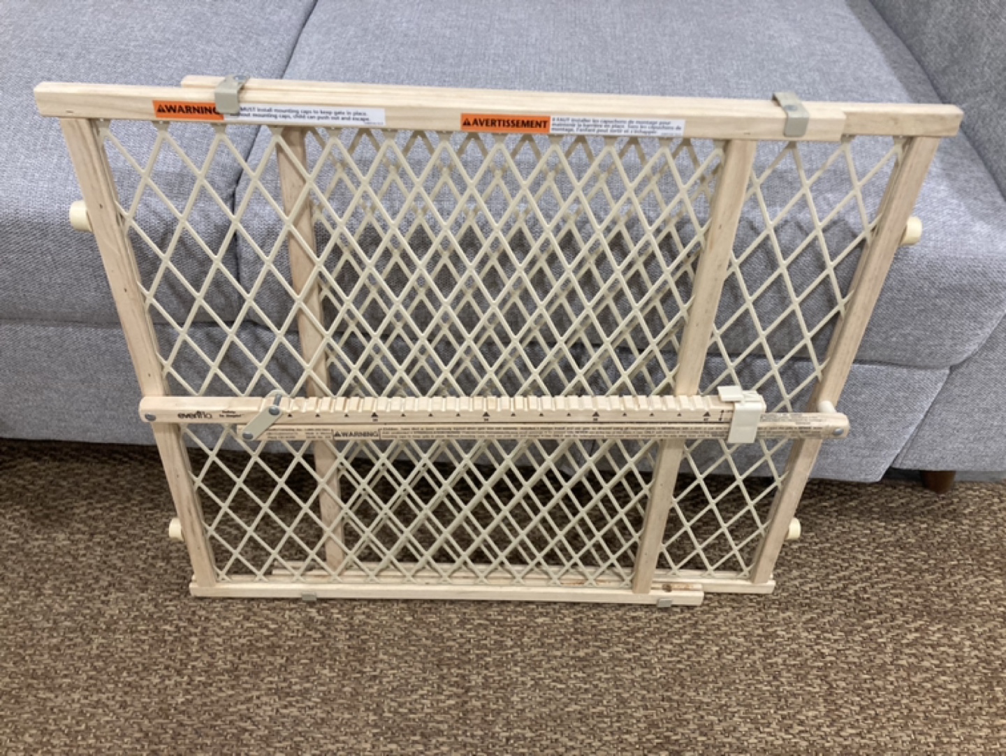 Easy Install Wood & Mesh Baby Gate - photo 4