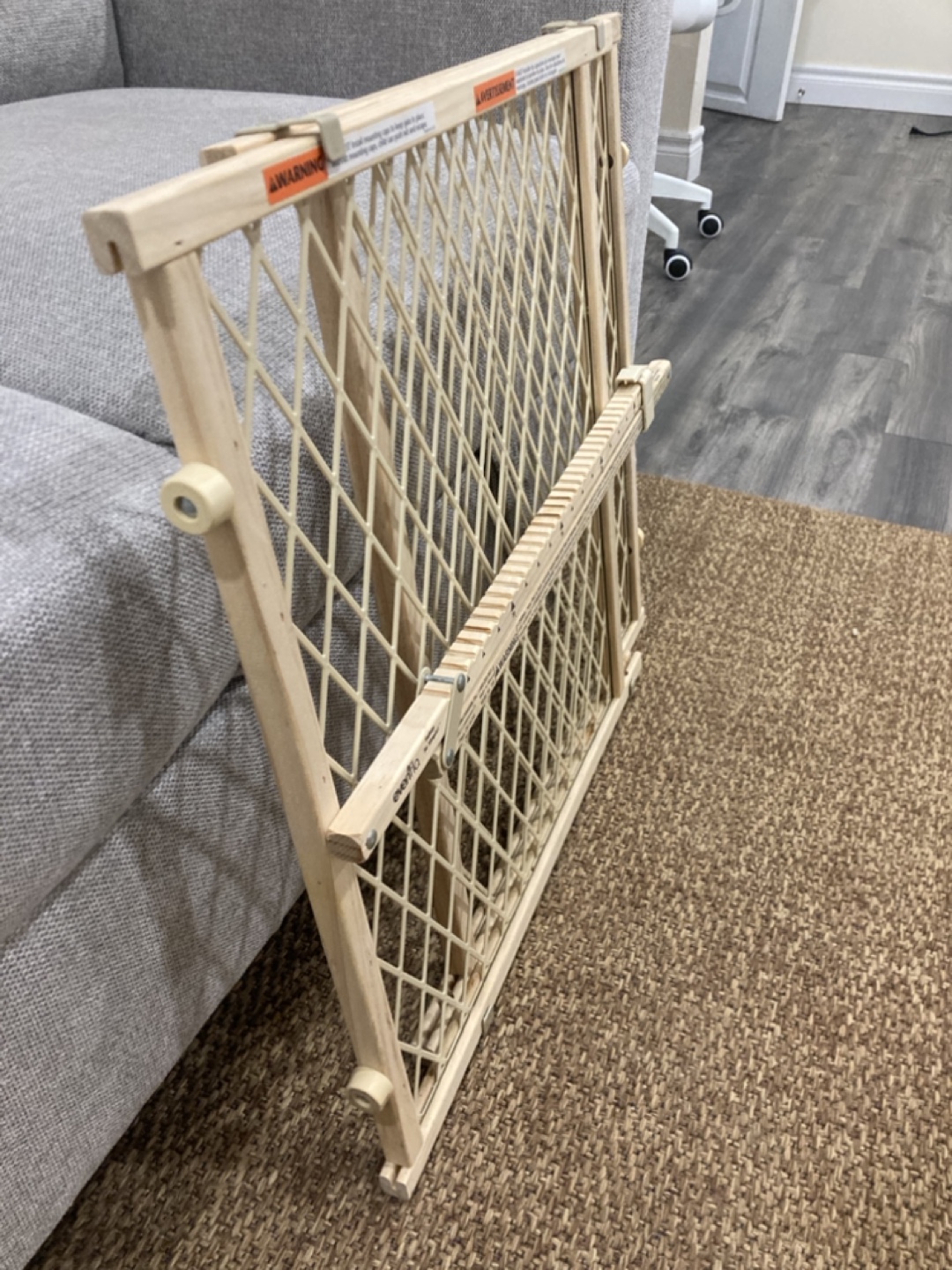 Easy Install Wood & Mesh Baby Gate - photo 3