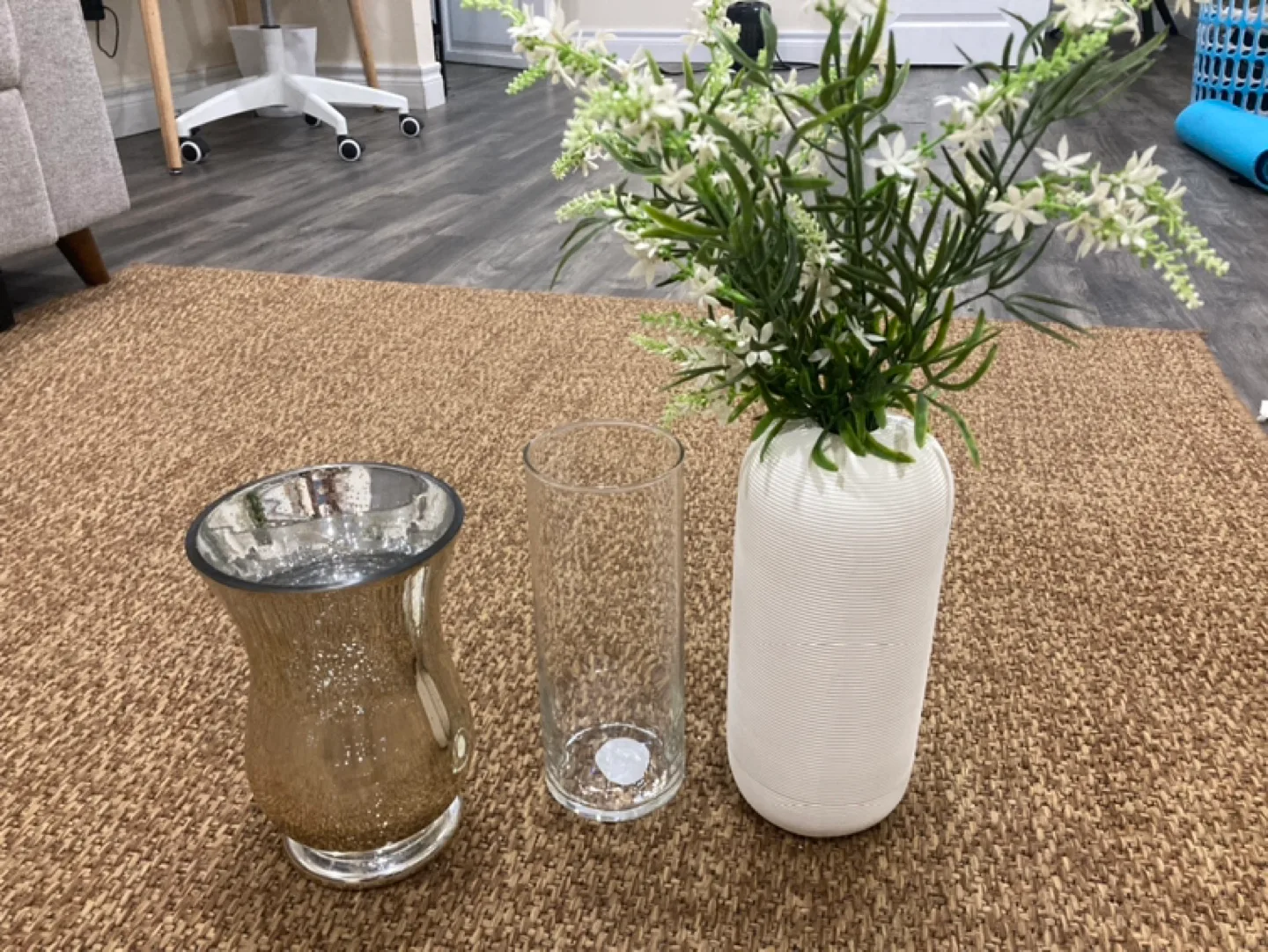 Set of three vases thumbnail