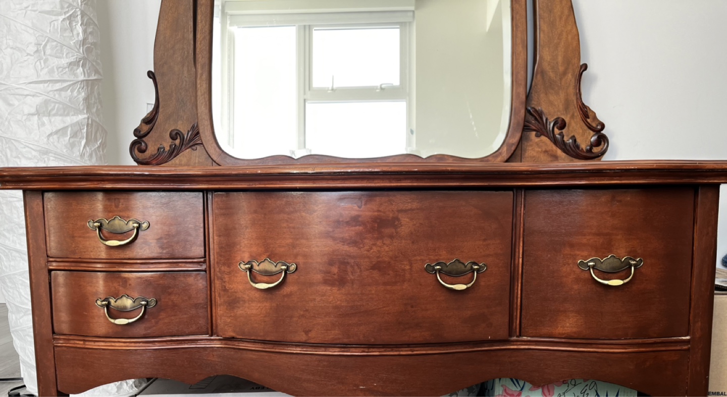 Antique Vanity with Mirror - photo 3