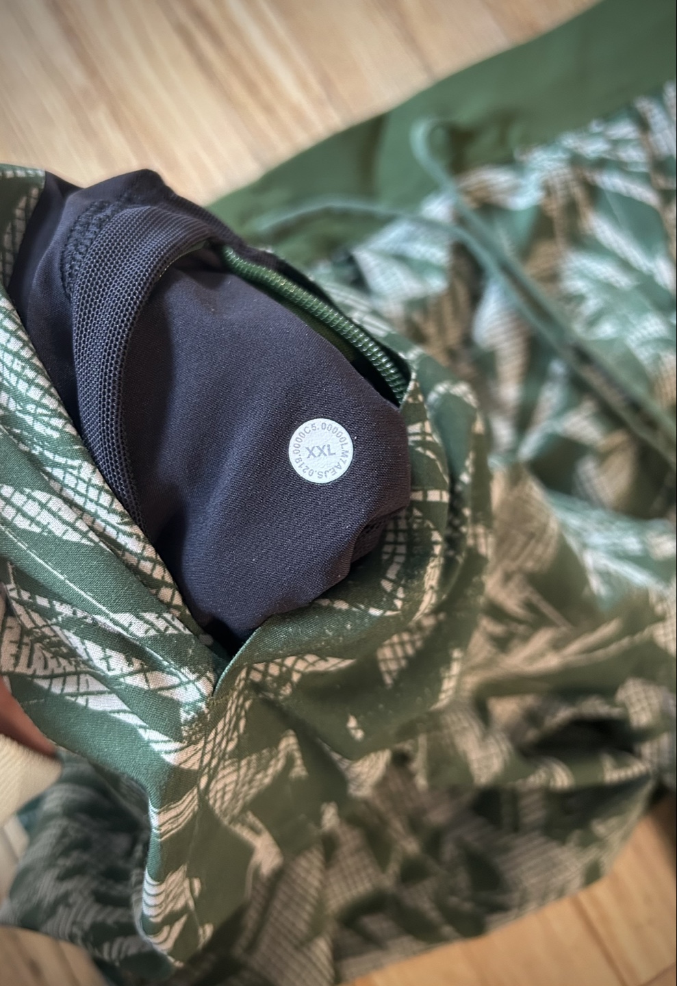 Lululemon Vent Tech Shorts - XXL - Green - photo 2