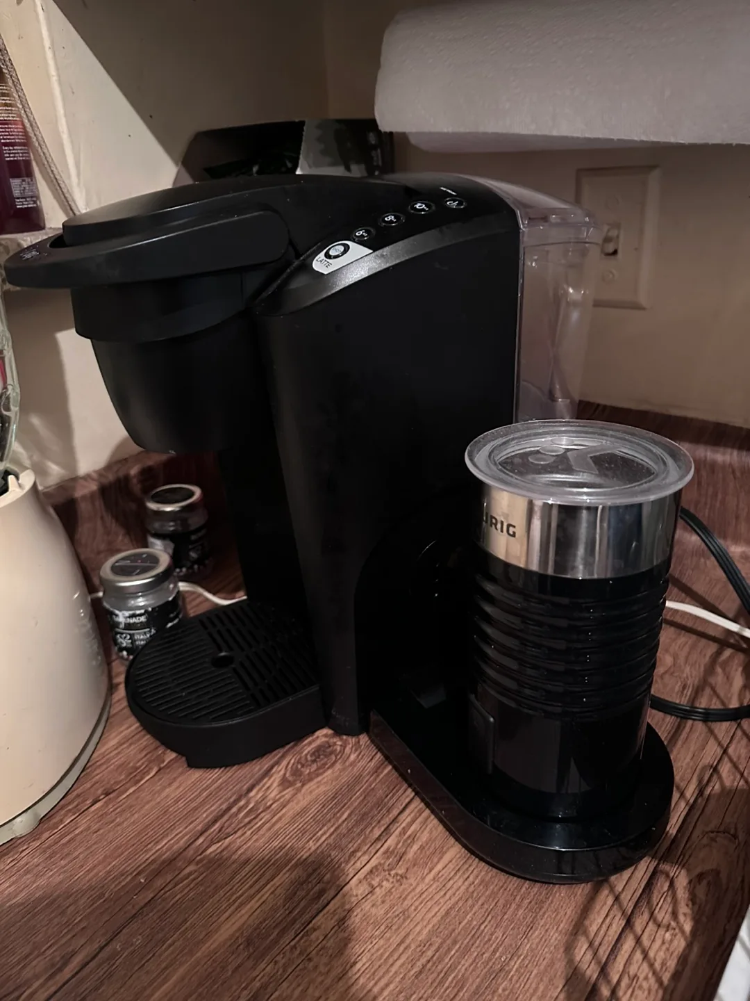 💚Keurig K-Latte Single Serve Coffee and Latte Maker image indicator(3)