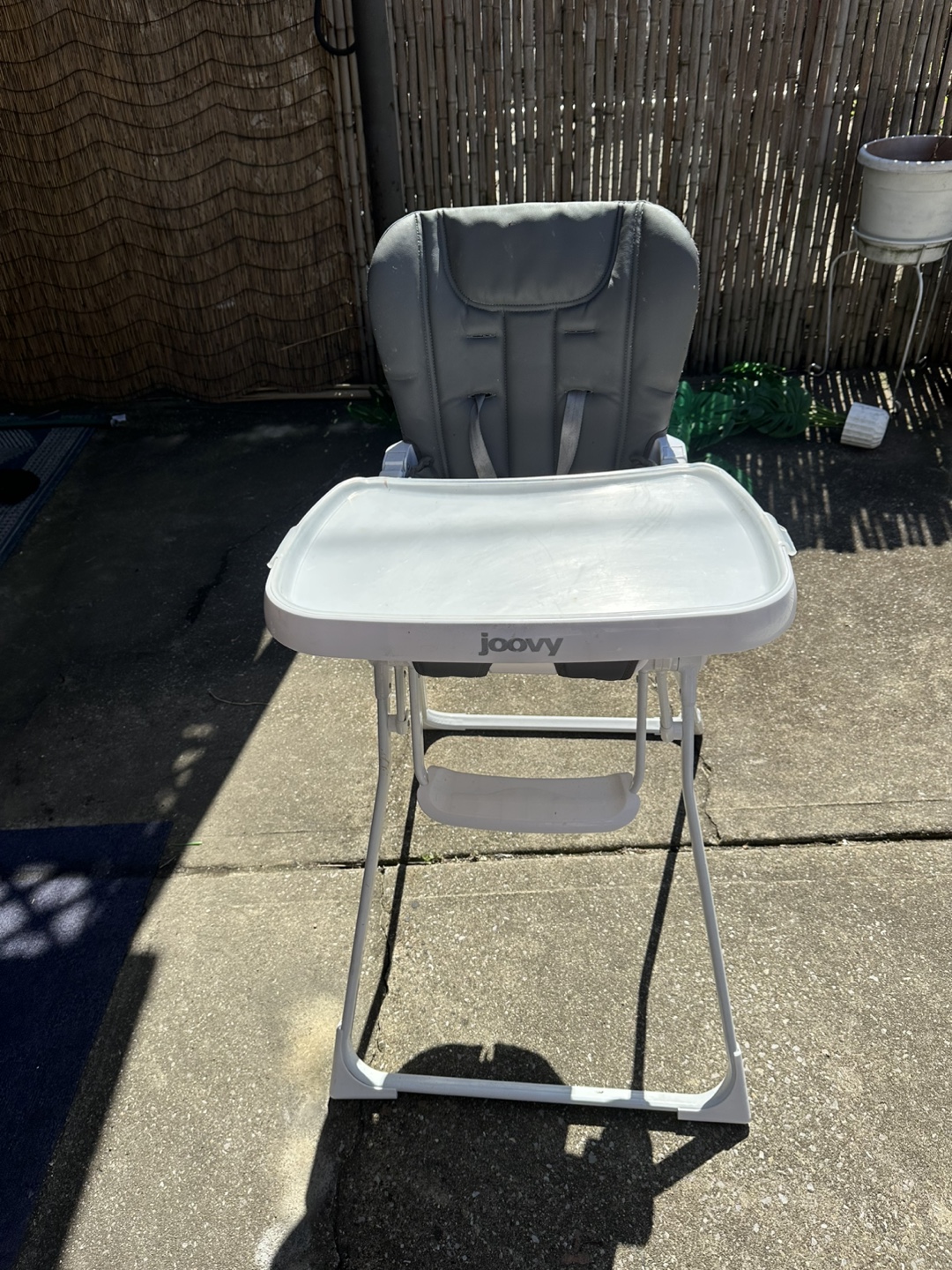 Joovy Highchair - Gray/White - photo 3
