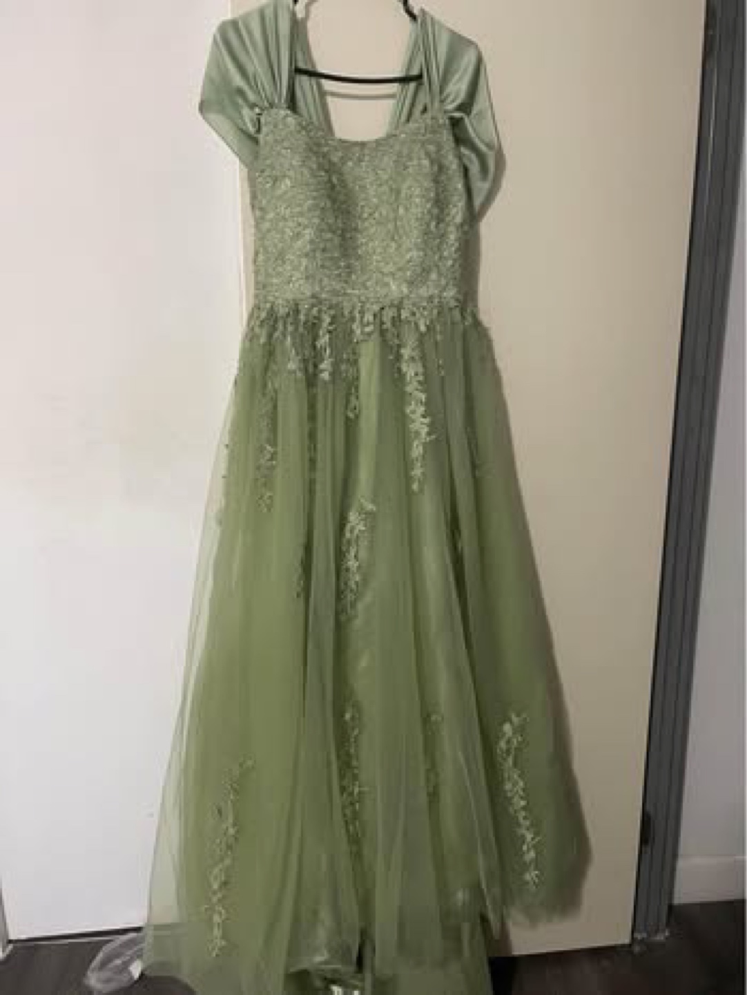 Sage Green Lace Formal Gown - photo 3