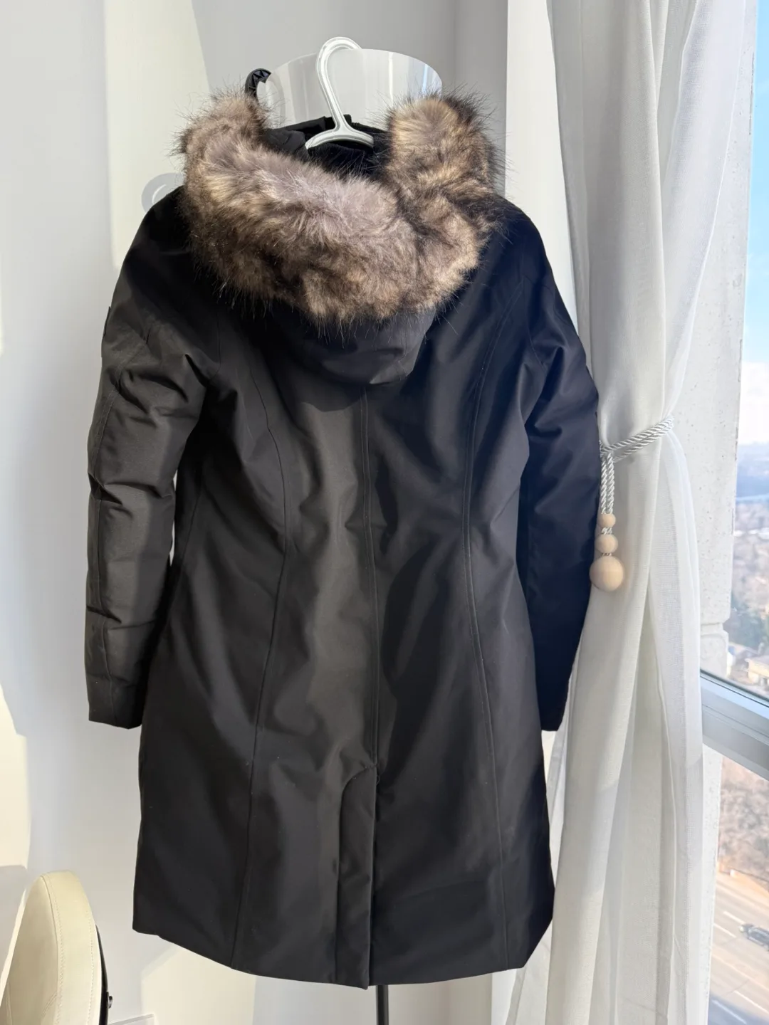 Eddie Bauer Women's Black Parka - Size XS image indicator(2)