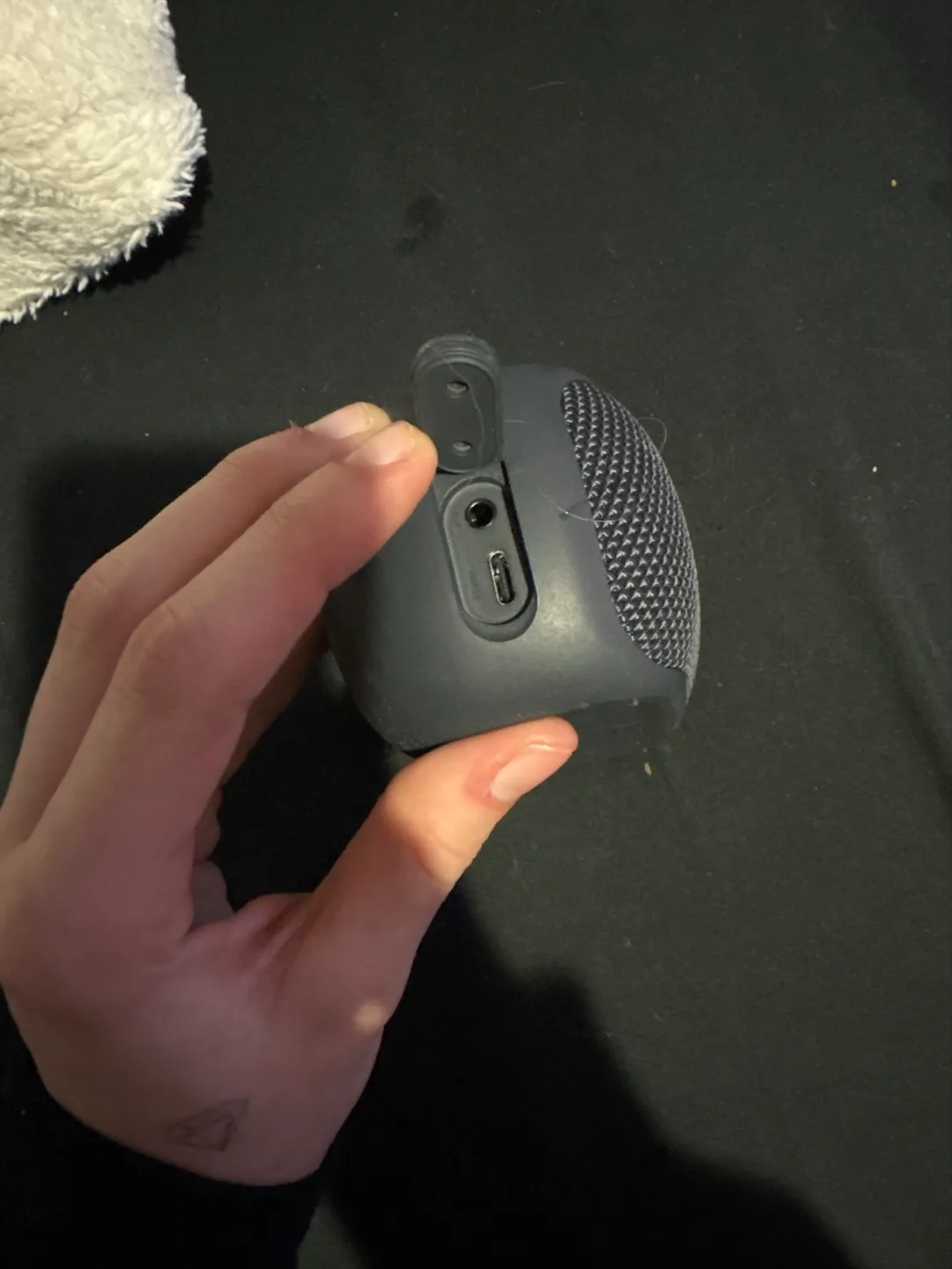 Portable Bluetooth Speaker image indicator(5)