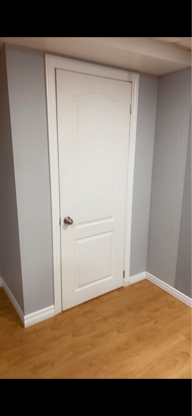 Basement Apartment Rental - Fully Furnished - photo 2
