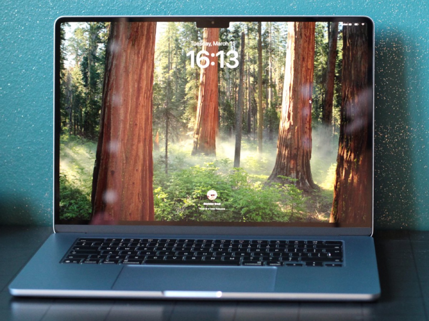15-inch Apple Macbook Air - Sky Blue