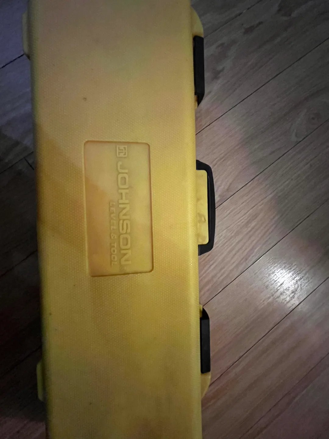 Johnson Level & Tool Hot Shot Laser Level Kit image indicator(4)