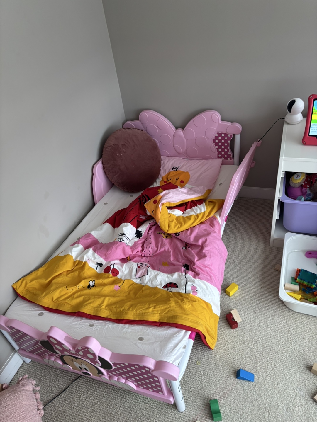 Minnie Mouse Toddler Bed