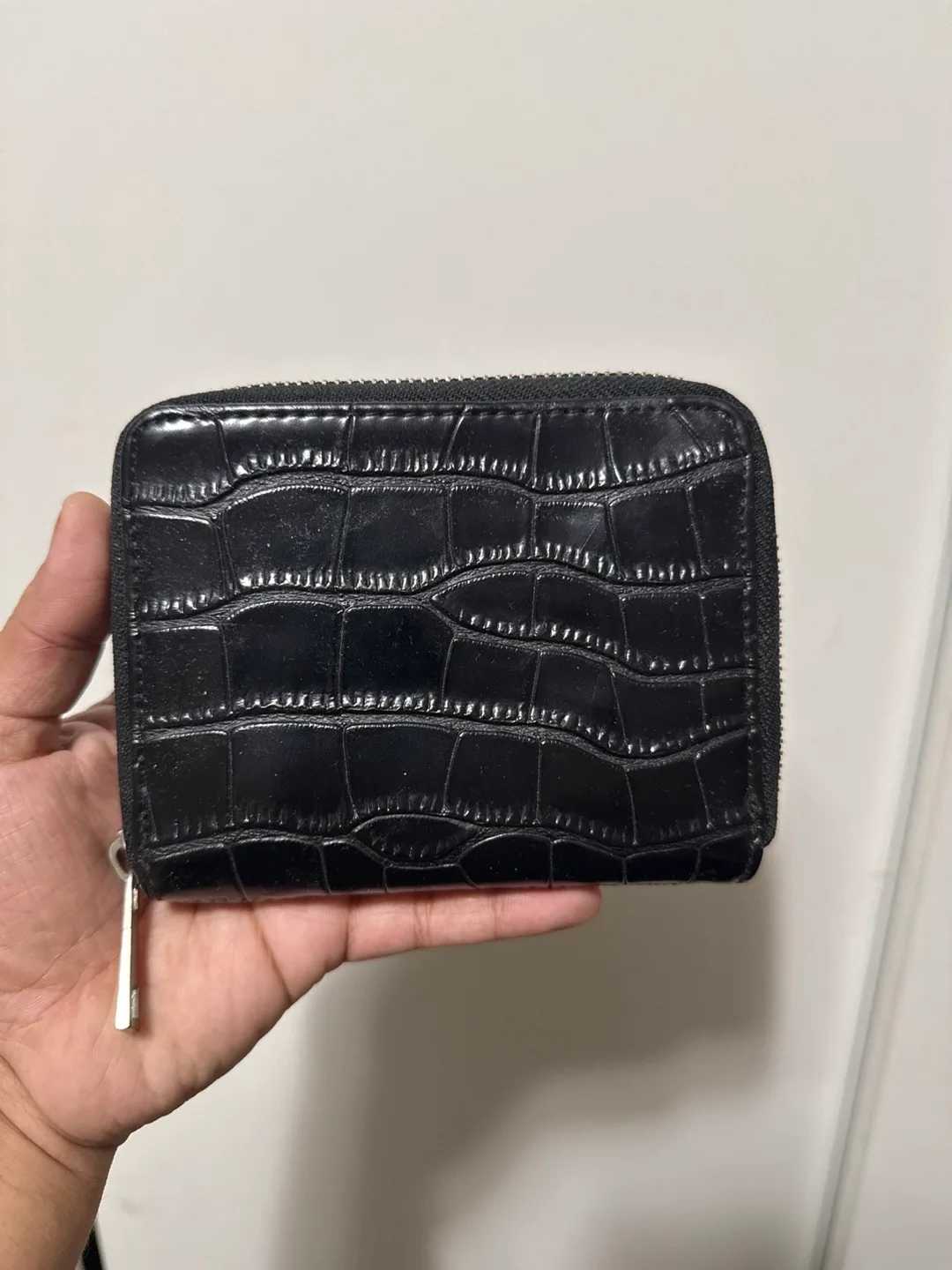 Jessica Black Crocodile-Embossed Zip-Around Wallet image indicator(2)