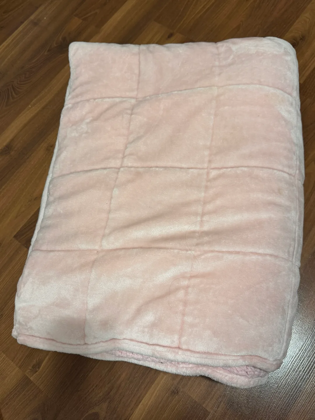 Pink Plush weighted Throw Blanket thumbnail