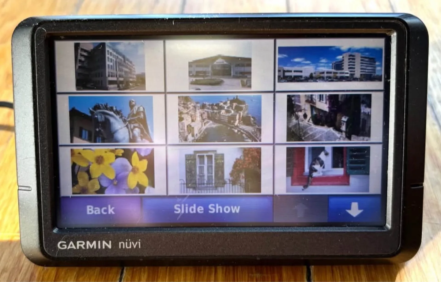 Vintage Garmin Nüvi GPS Navigator 255W, Tested & Works image indicator(4)