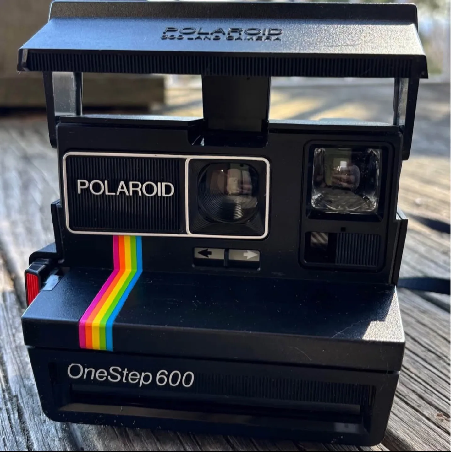 Vintage Polaroid OneStep 600 Land Camera, Tested & Works image indicator(8)