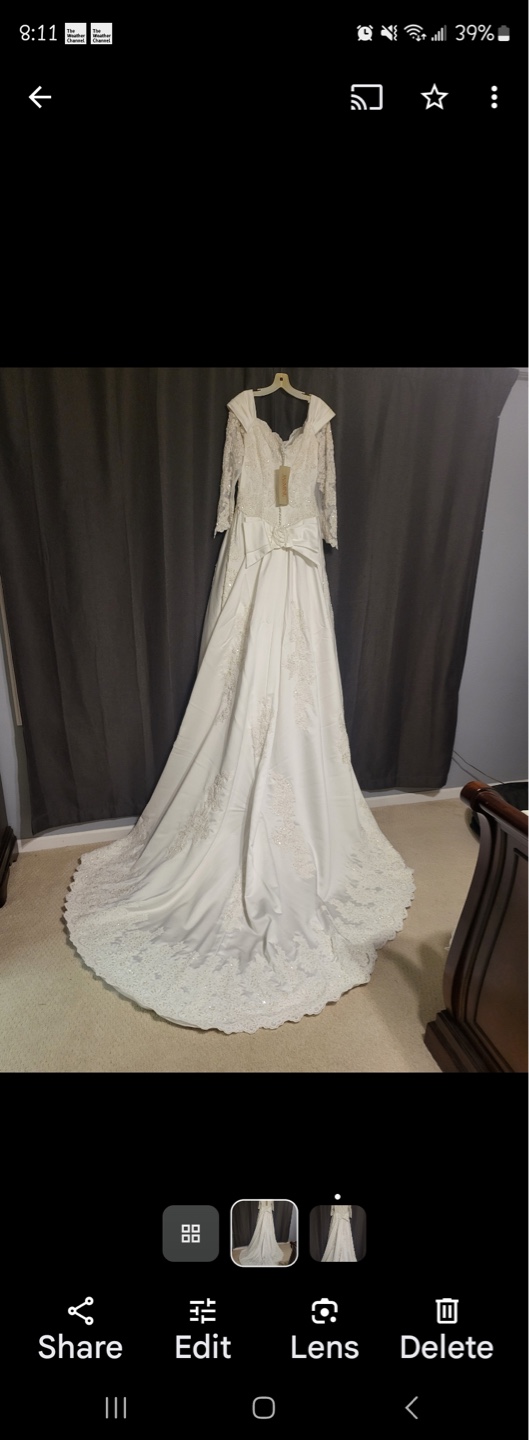 Beautiful Jessica wedding dress - photo 3