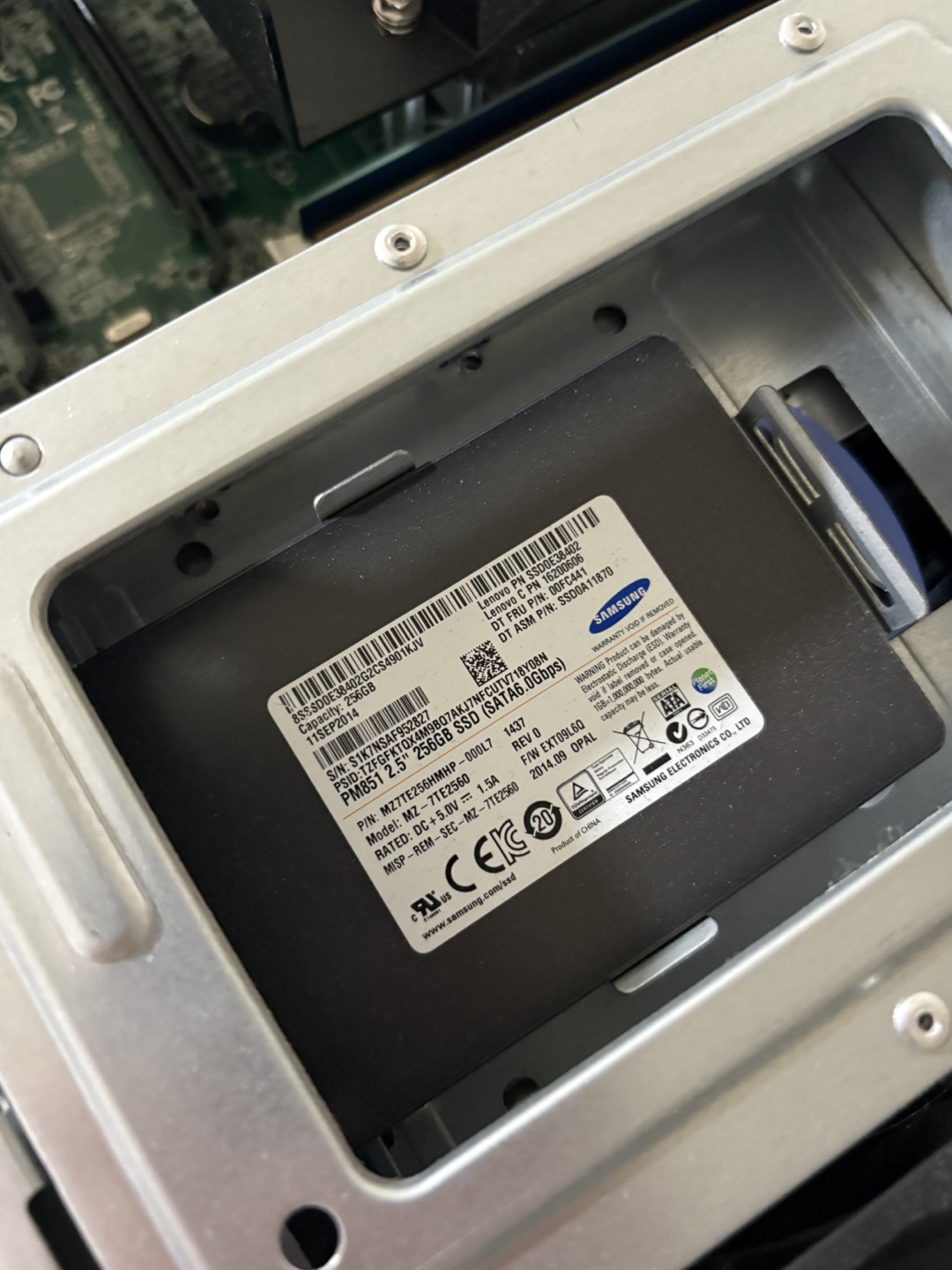 Lenovo ThinkCentre Desktop Computer Tower - photo 4