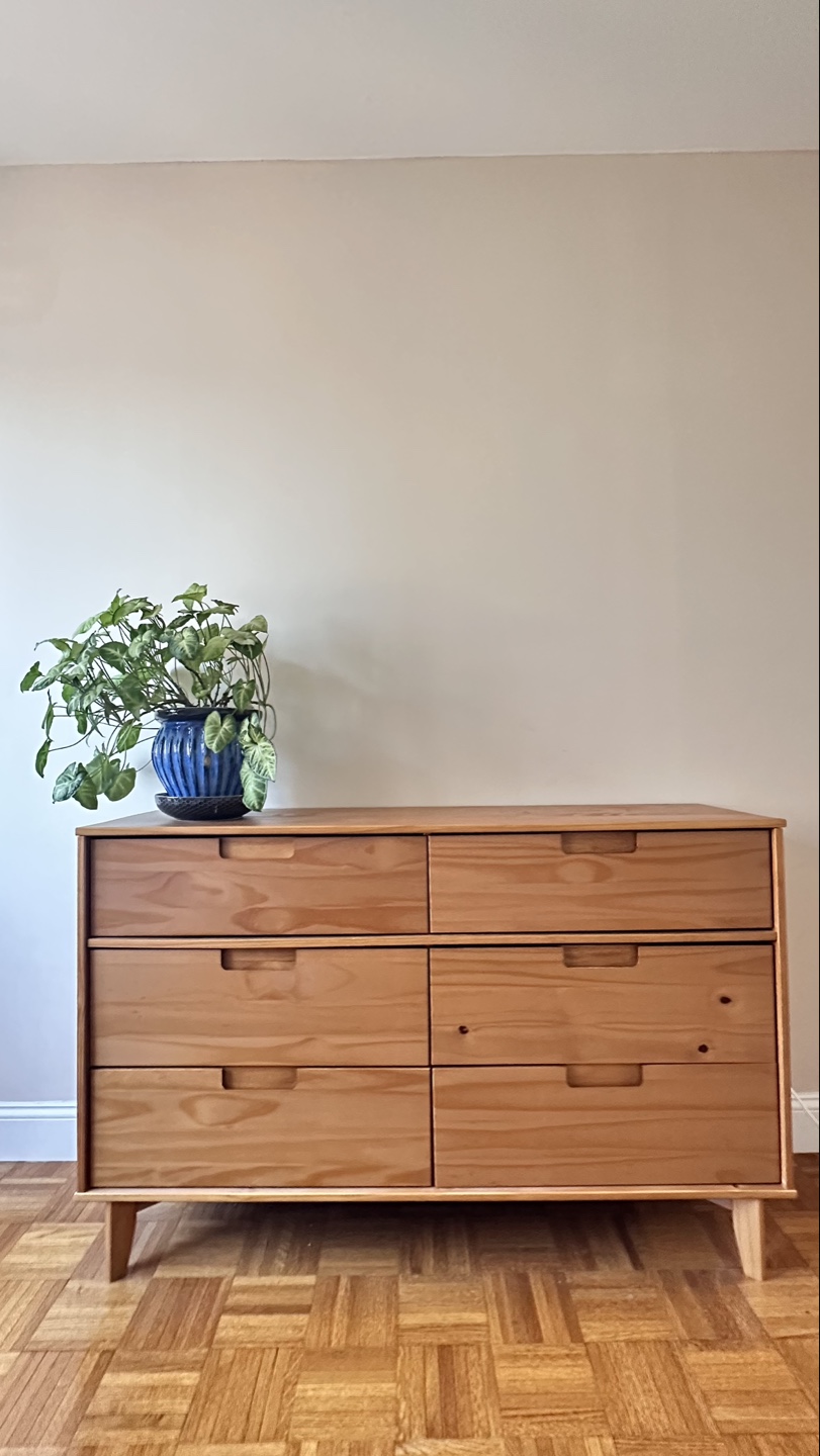 6-Drawer Wooden Dresser - photo 5