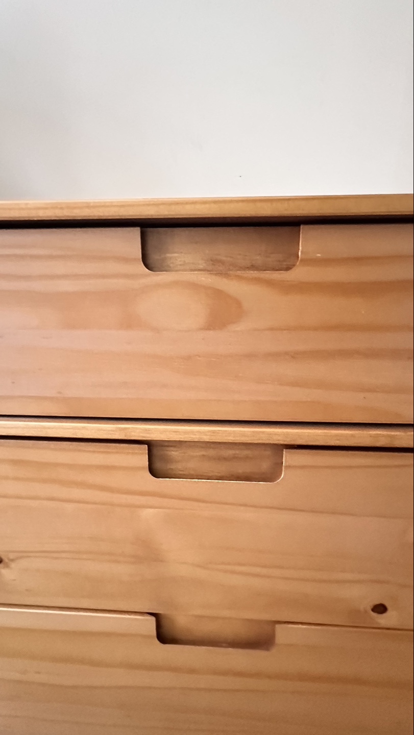 6-Drawer Wooden Dresser - photo 2