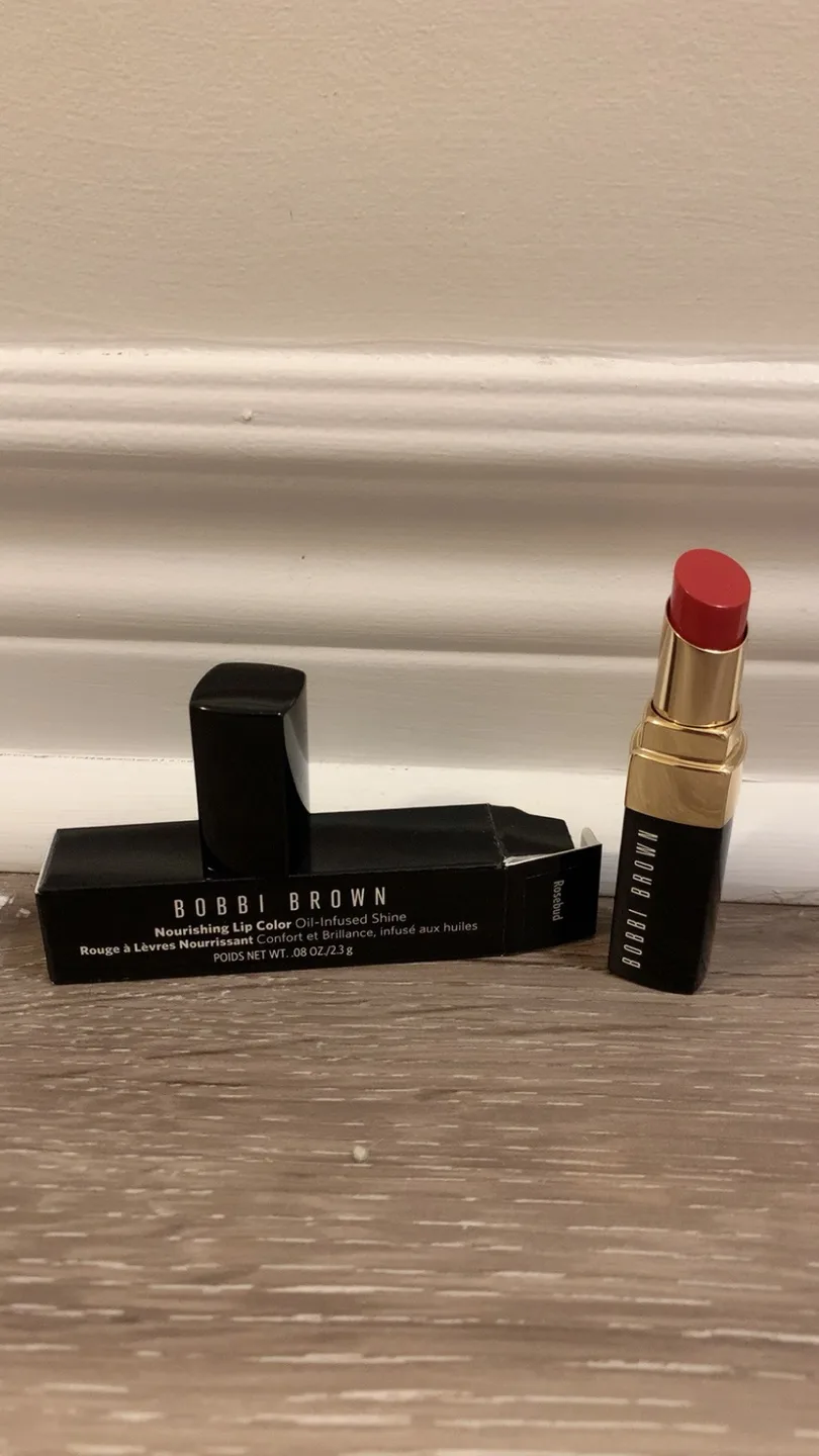Bobbi Brown Rosebud Nourishing Lip Color Oil-Infused Shine thumbnail
