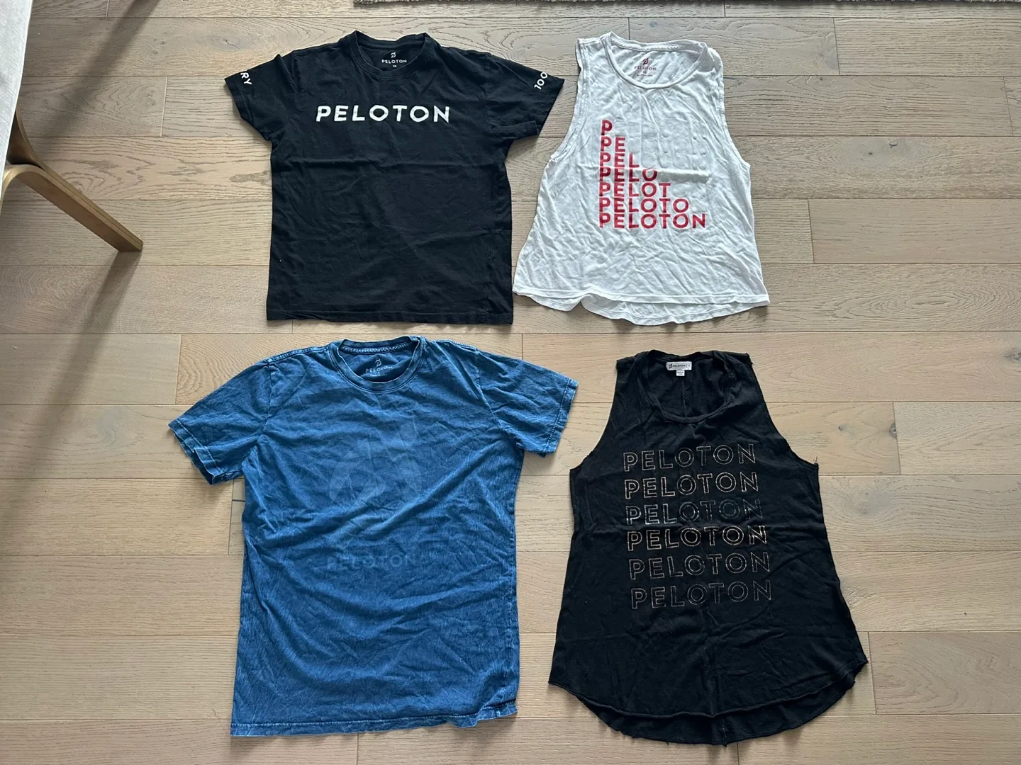 PELOTON - woman’s clothes - leggings shorts tops jacket image indicator(3)