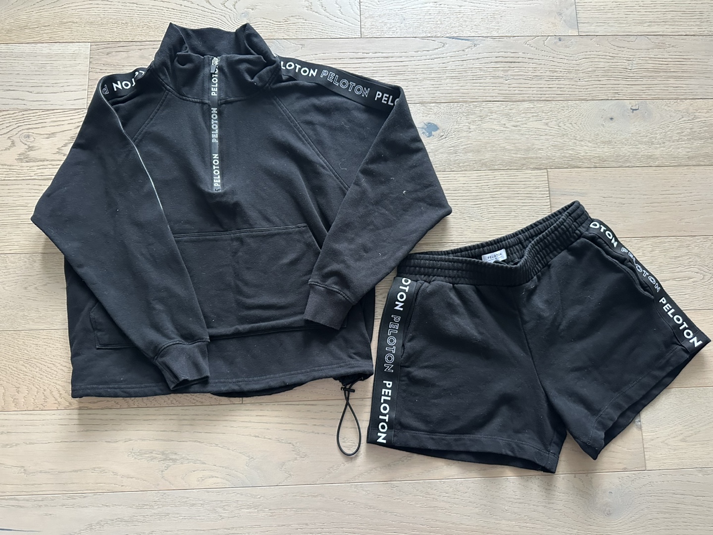 PELOTON - woman’s clothes - leggings shorts tops jacket - photo 5