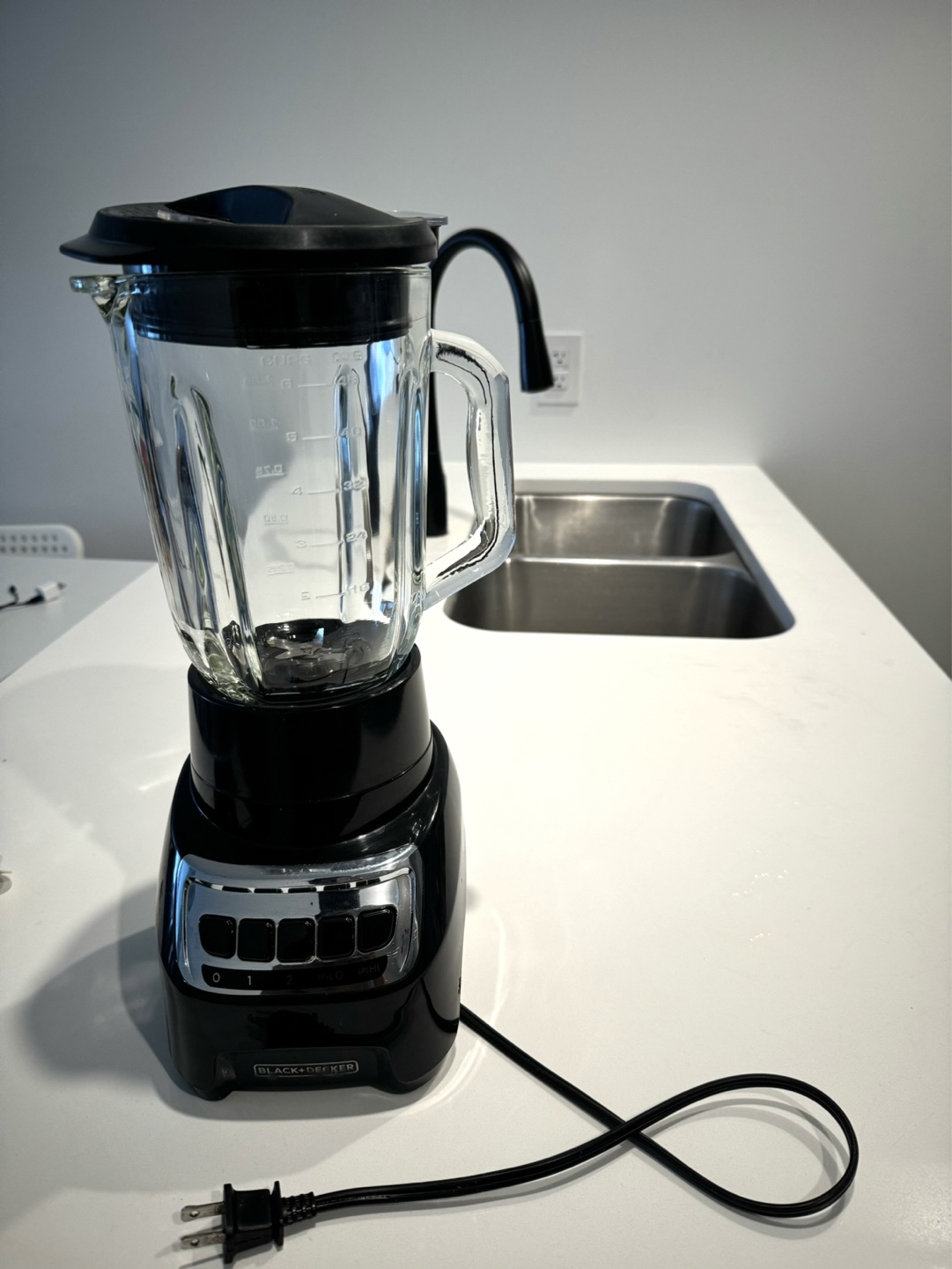 Black Decker Blender - photo 2