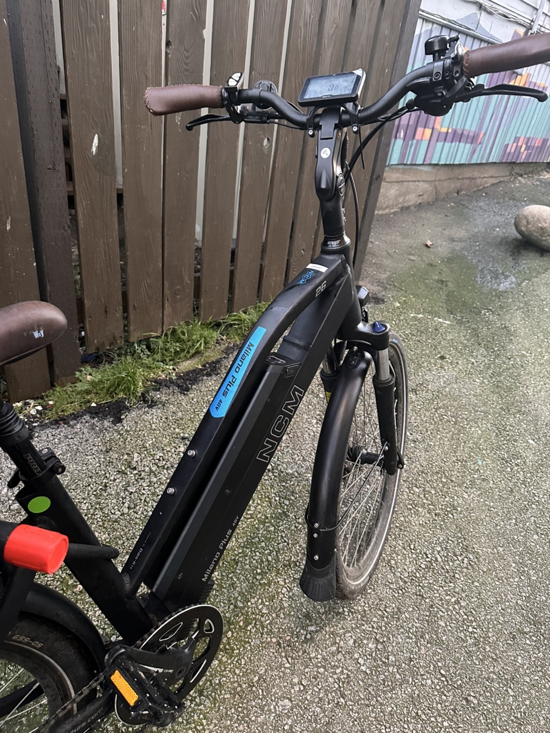 Milano Plus 48V E-bike- excellent condition - photo 5