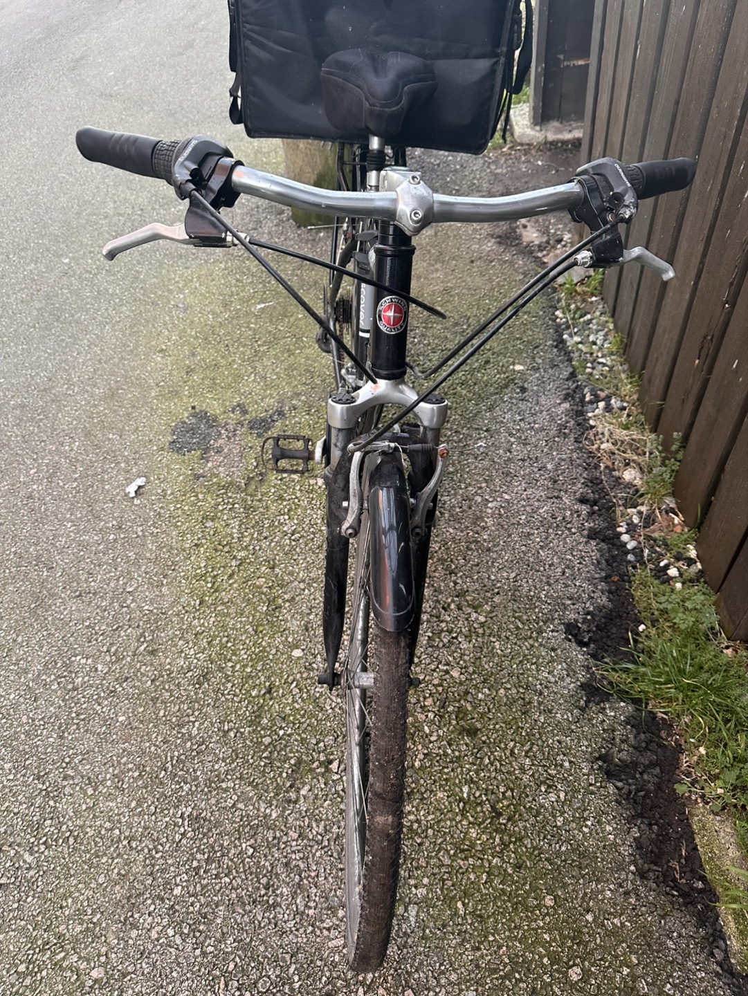 Schwinn Discover Hybrid Bicycle with Carrier - photo 2