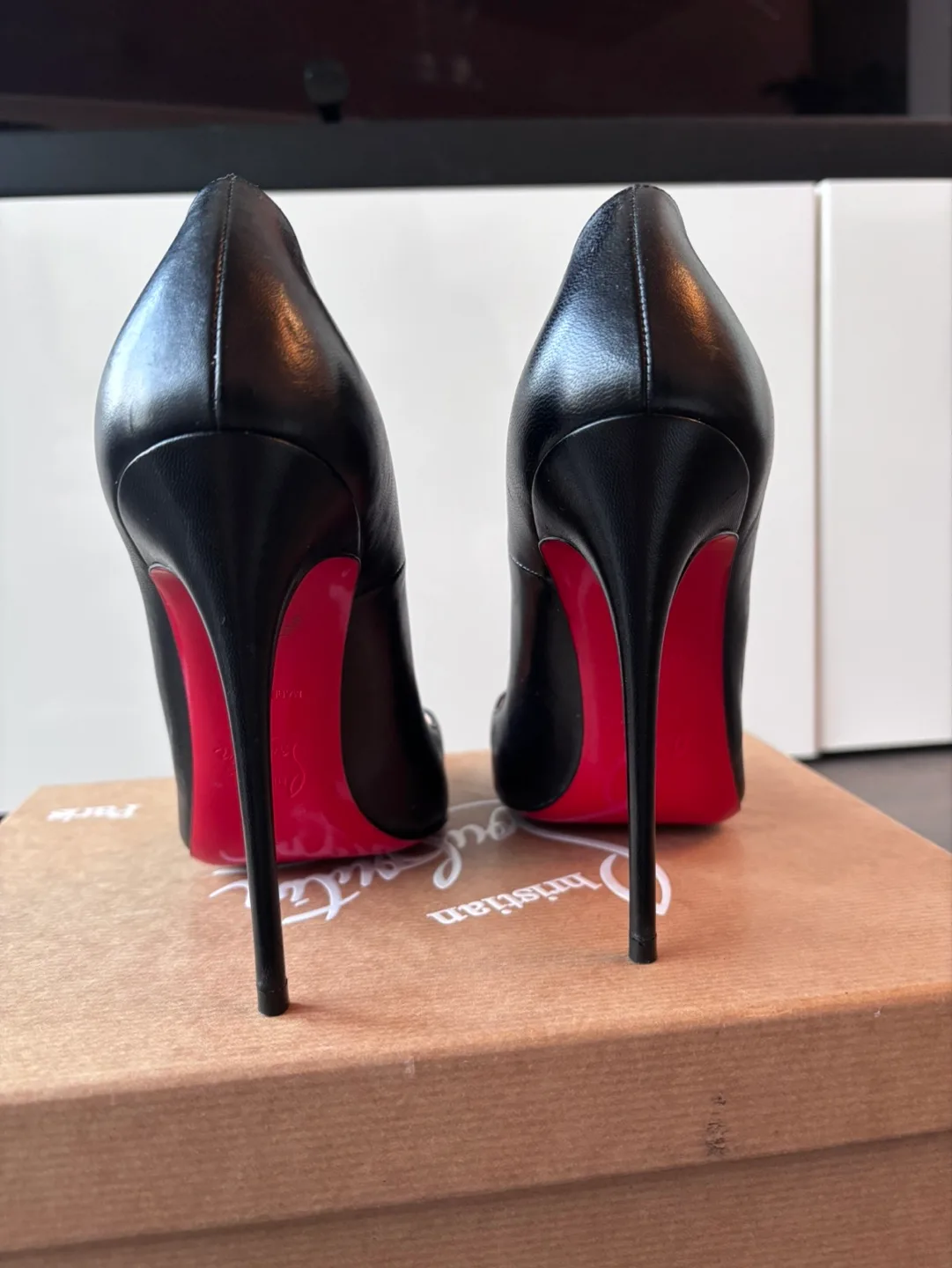 Authentic Christian Louboutin So Kate Pumps image indicator(3)