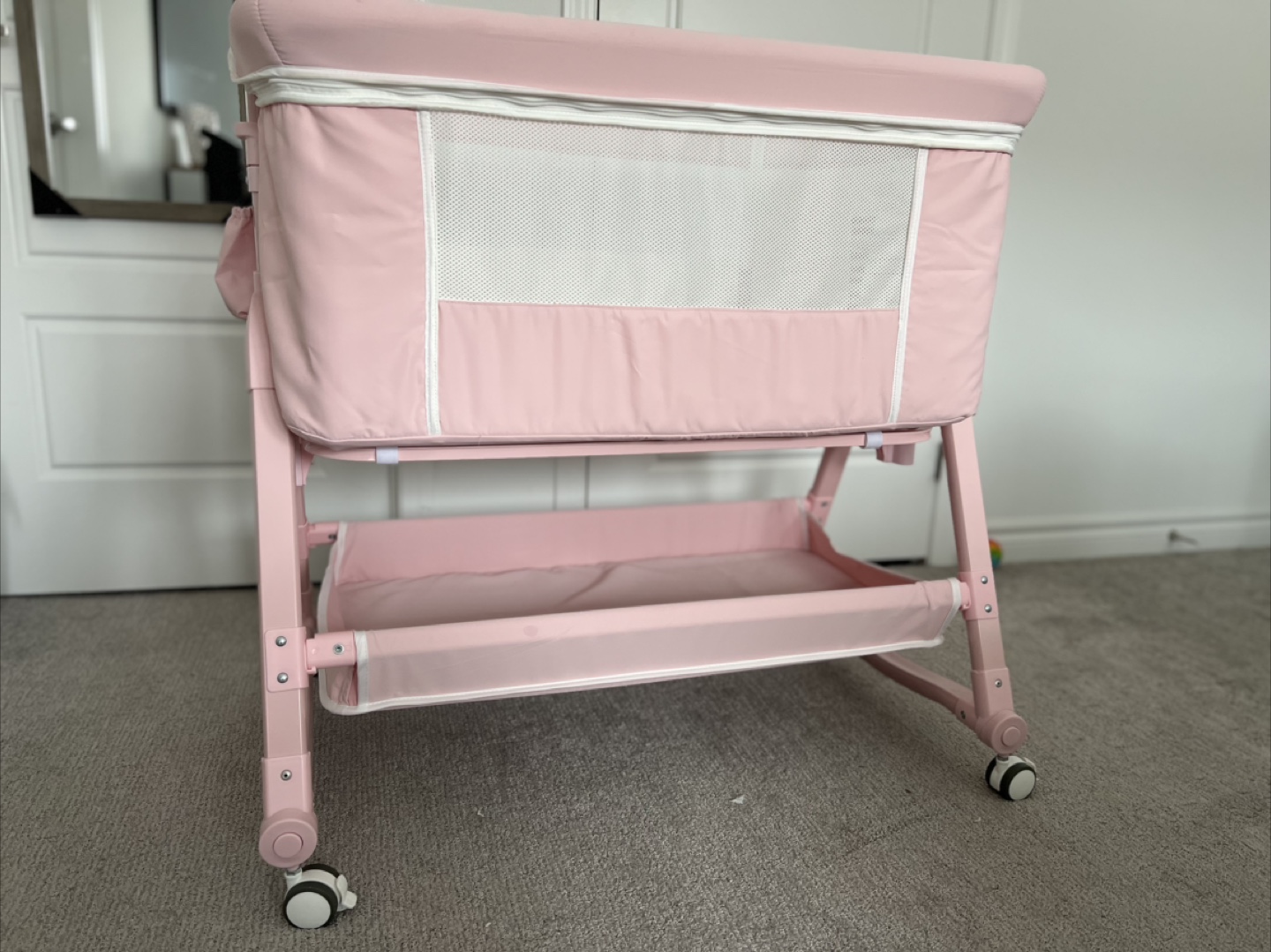 Pink Baby Bassinet with Storage Shelf and changing table