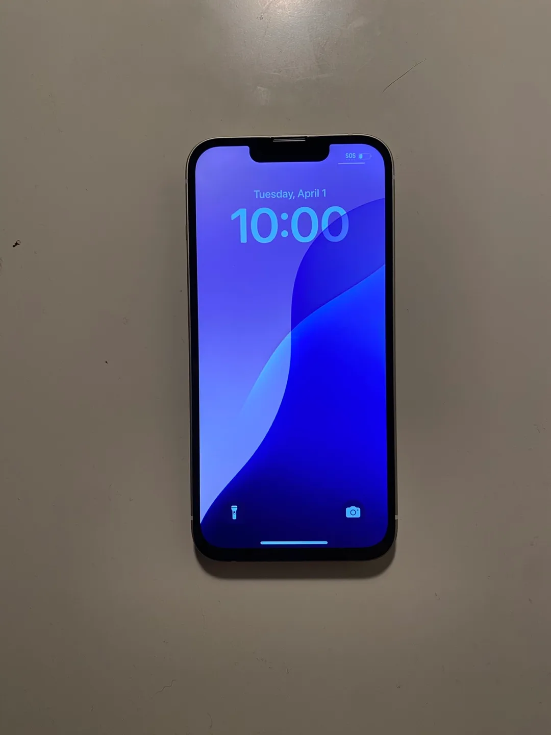 Mint iPhone 14 128gb Unlocked thumbnail