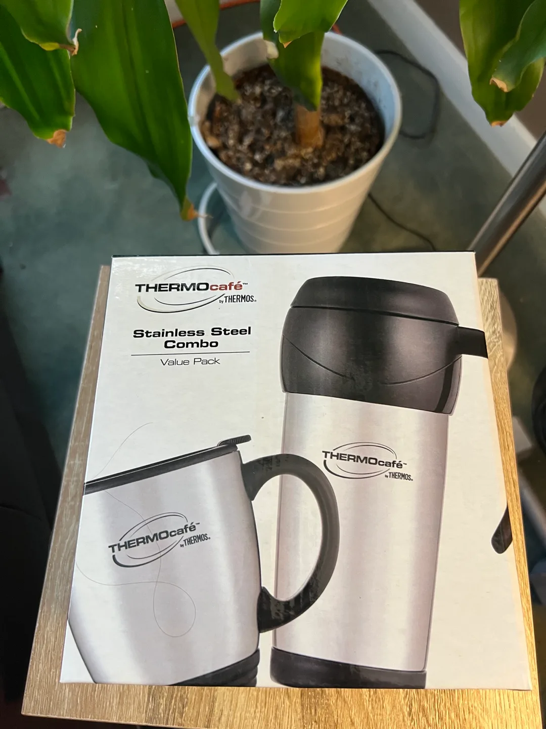 THERMOcafe by THERMOS Stainless Steel Combo Value Pack image indicator(2)