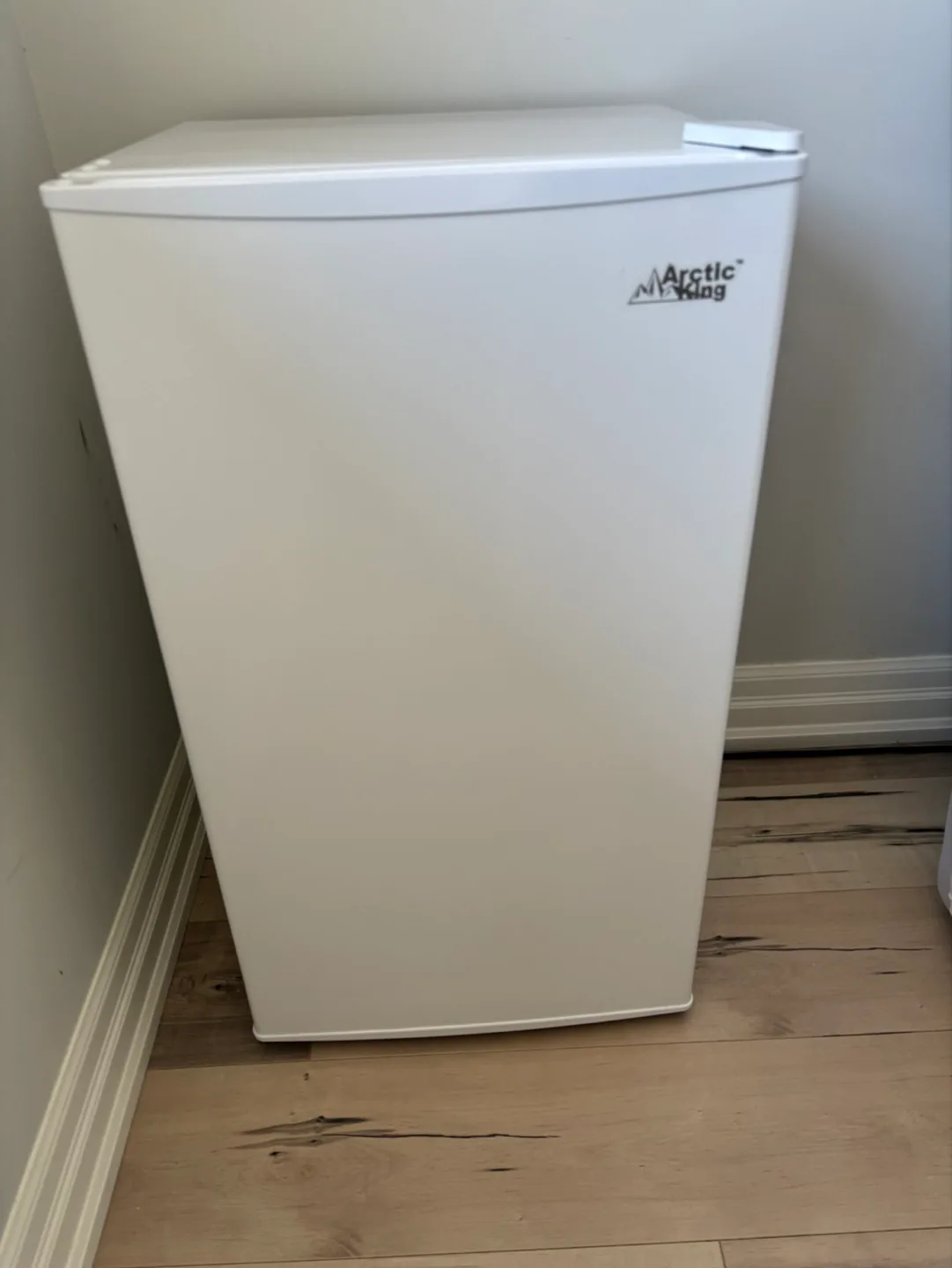 Arctic King Mini Fridge