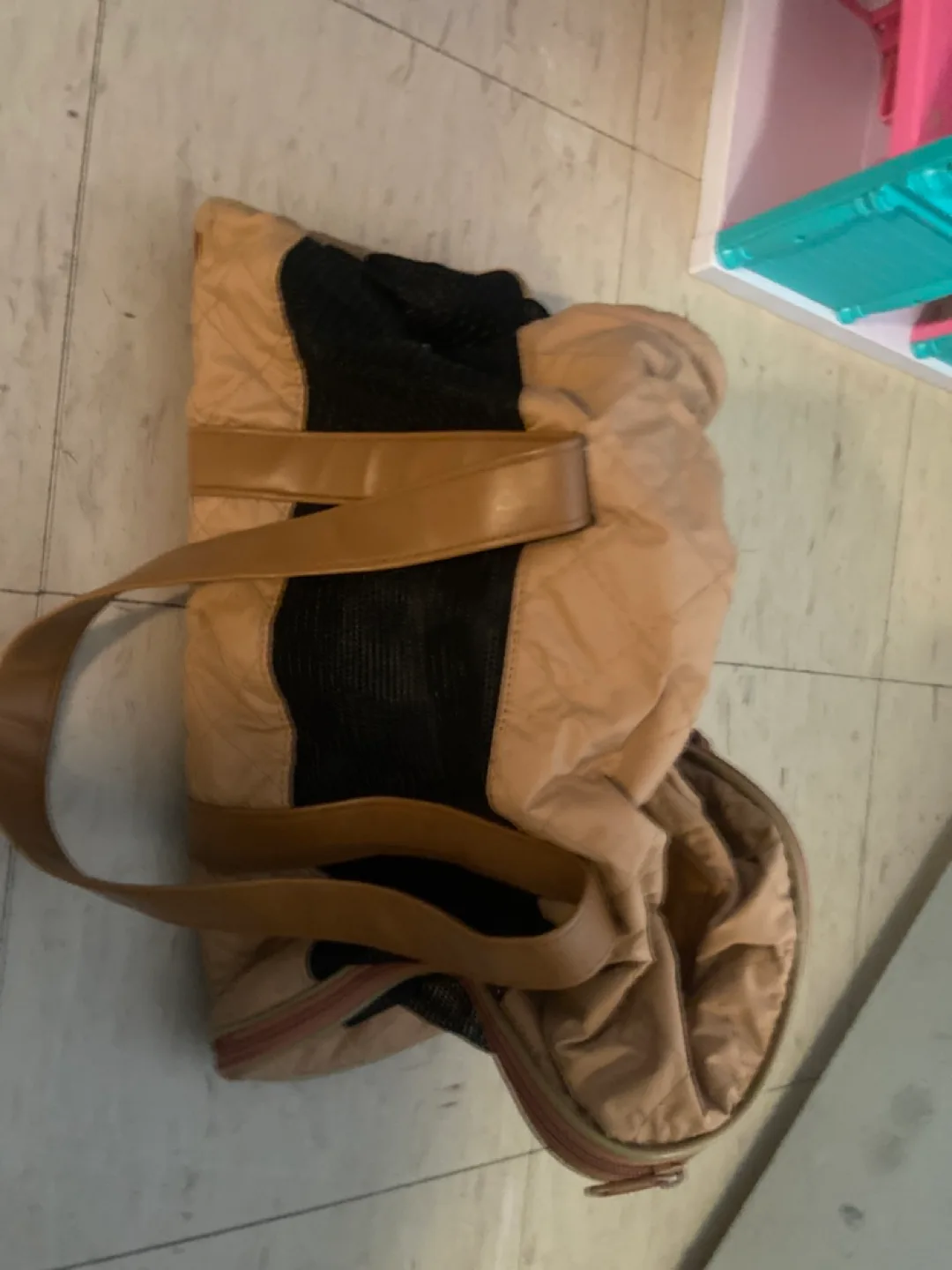 Pet Carrier Bag image indicator(2)