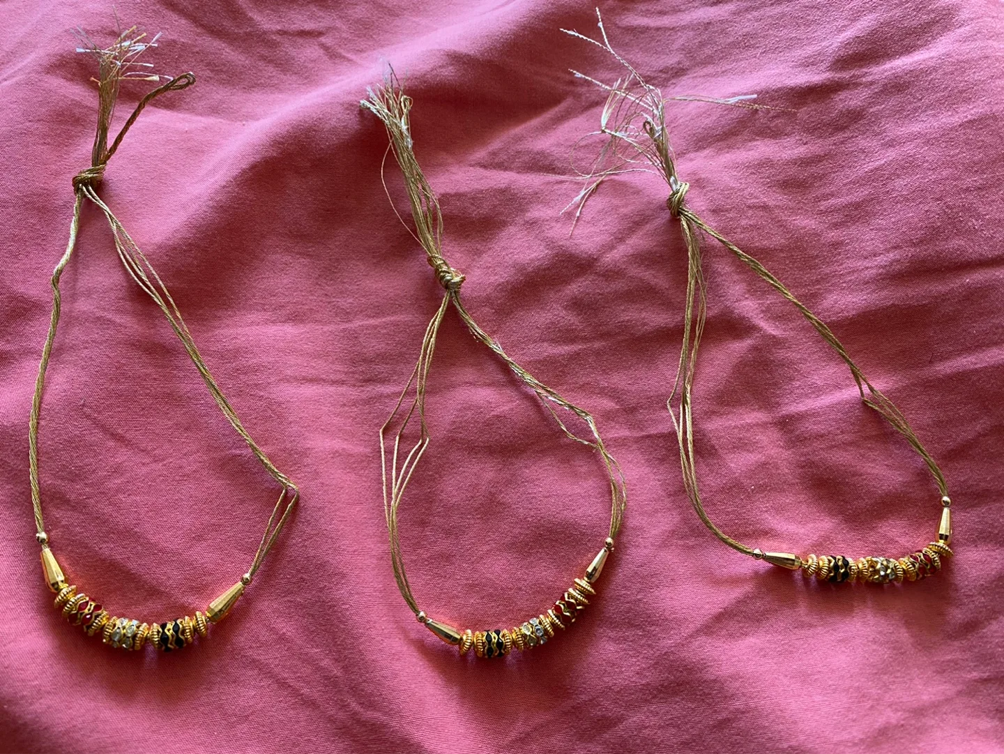 BRAND NEW identical gold string bracelets thumbnail